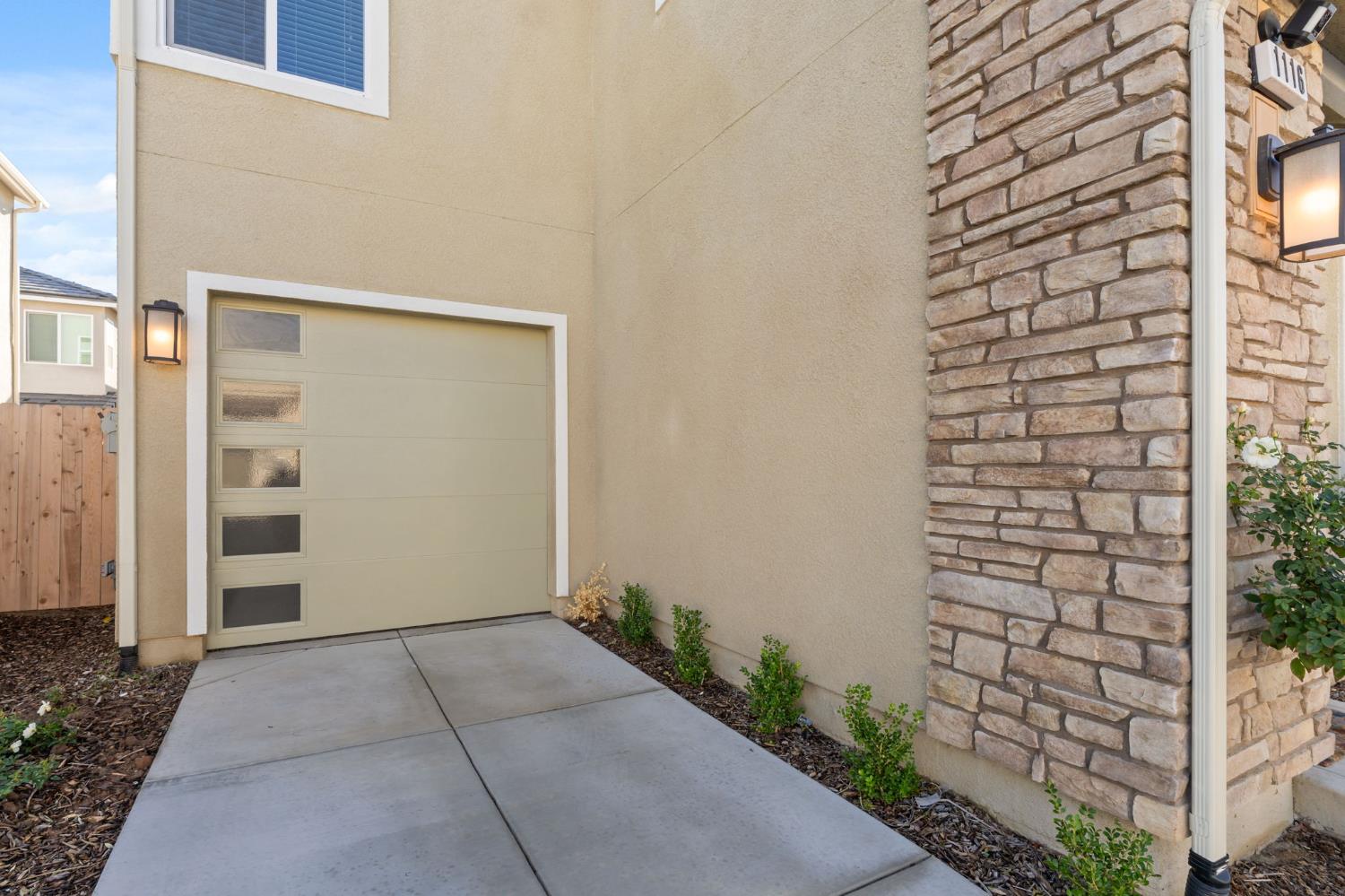 1116 Elevations Way W, Madera, CA 93636