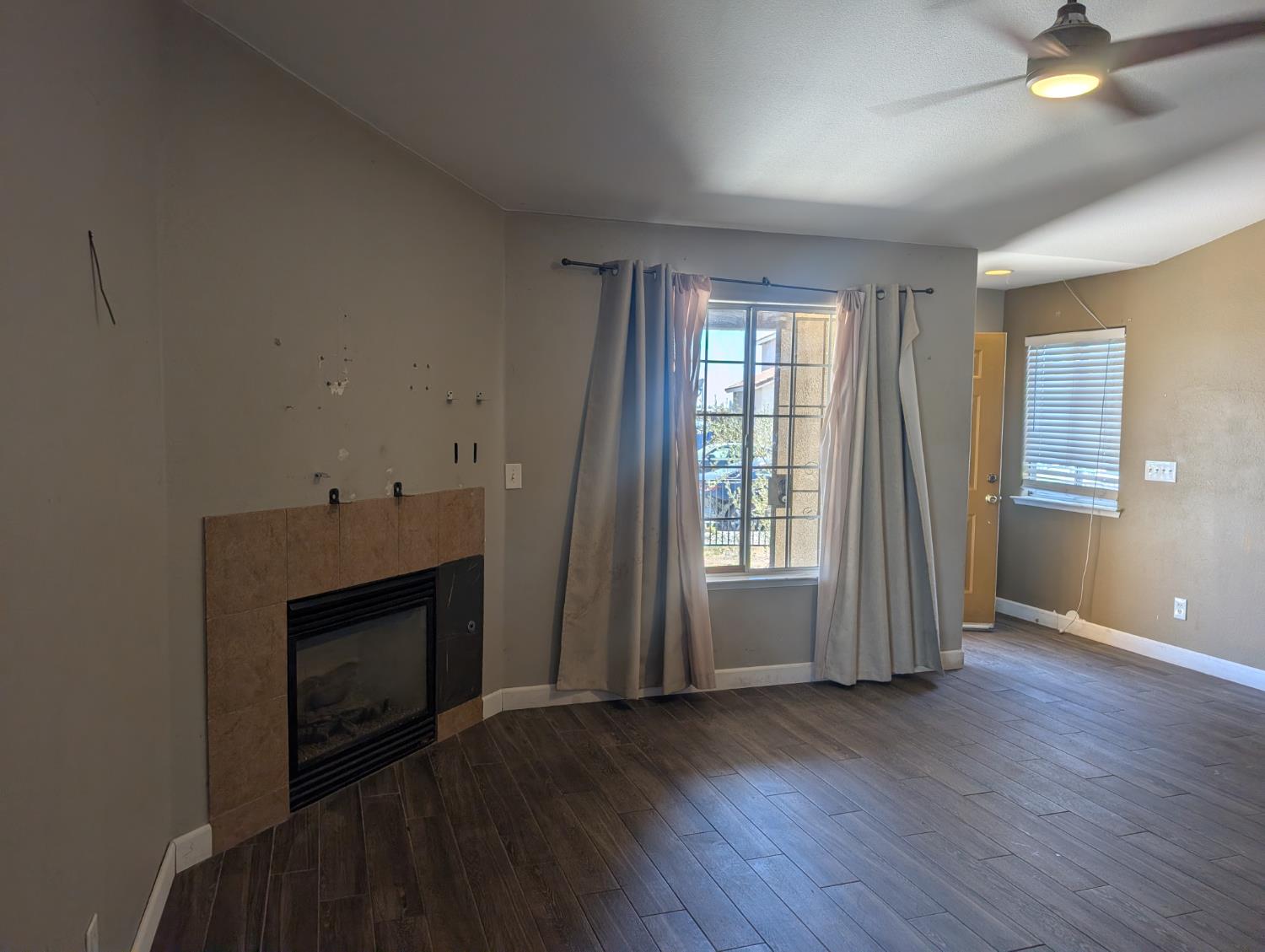 6114 W Keats Ave, Fresno, CA 93723