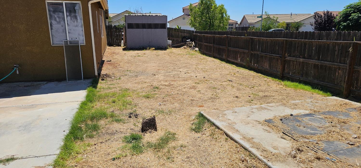 6114 W Keats Ave, Fresno, CA 93723