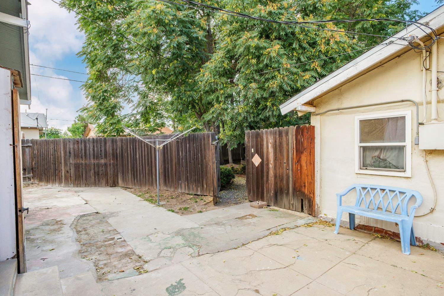 114 W Olive, Fresno, CA 93728