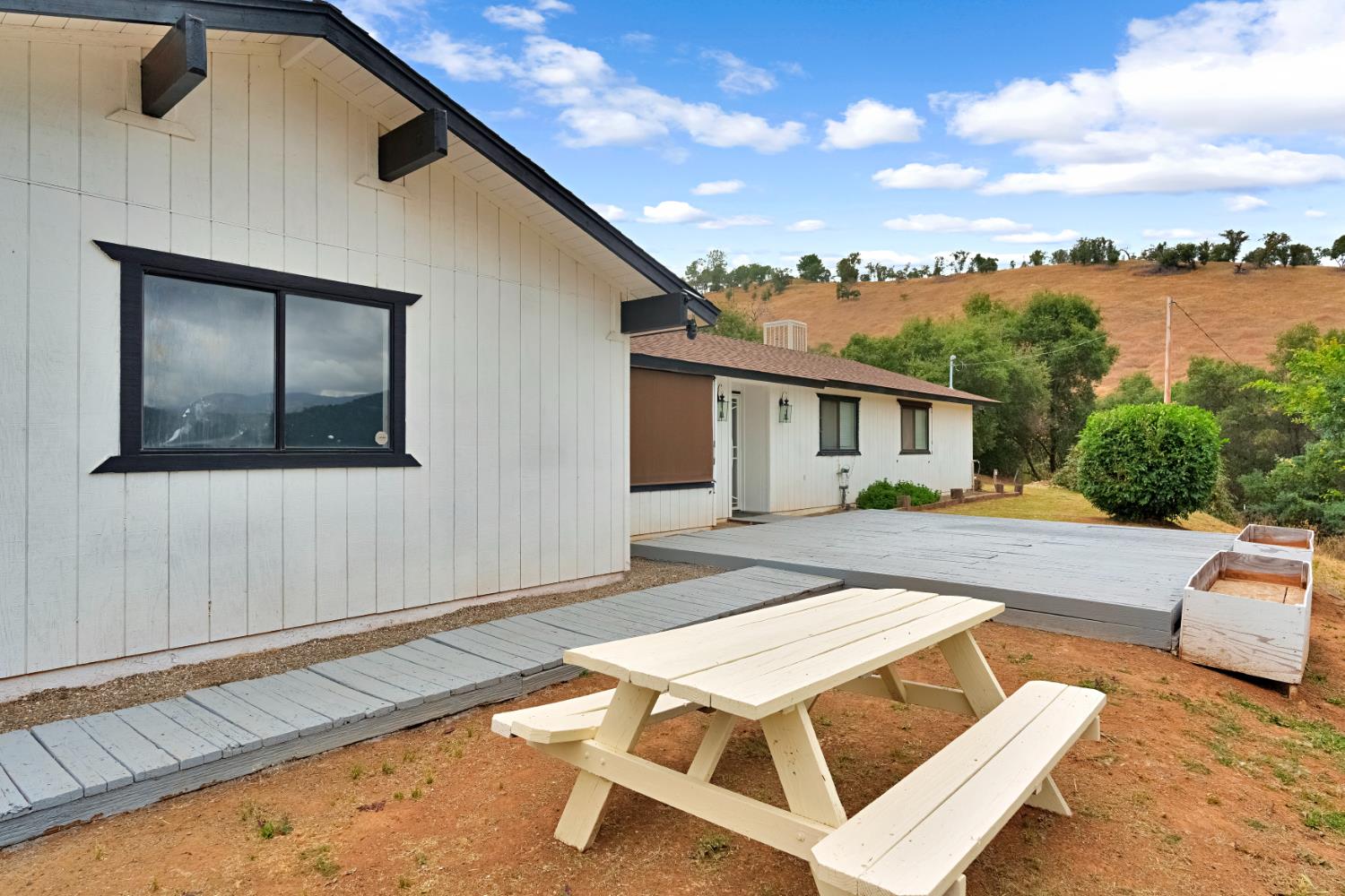 29668 Seminole Rd, Tollhouse, CA 93667
