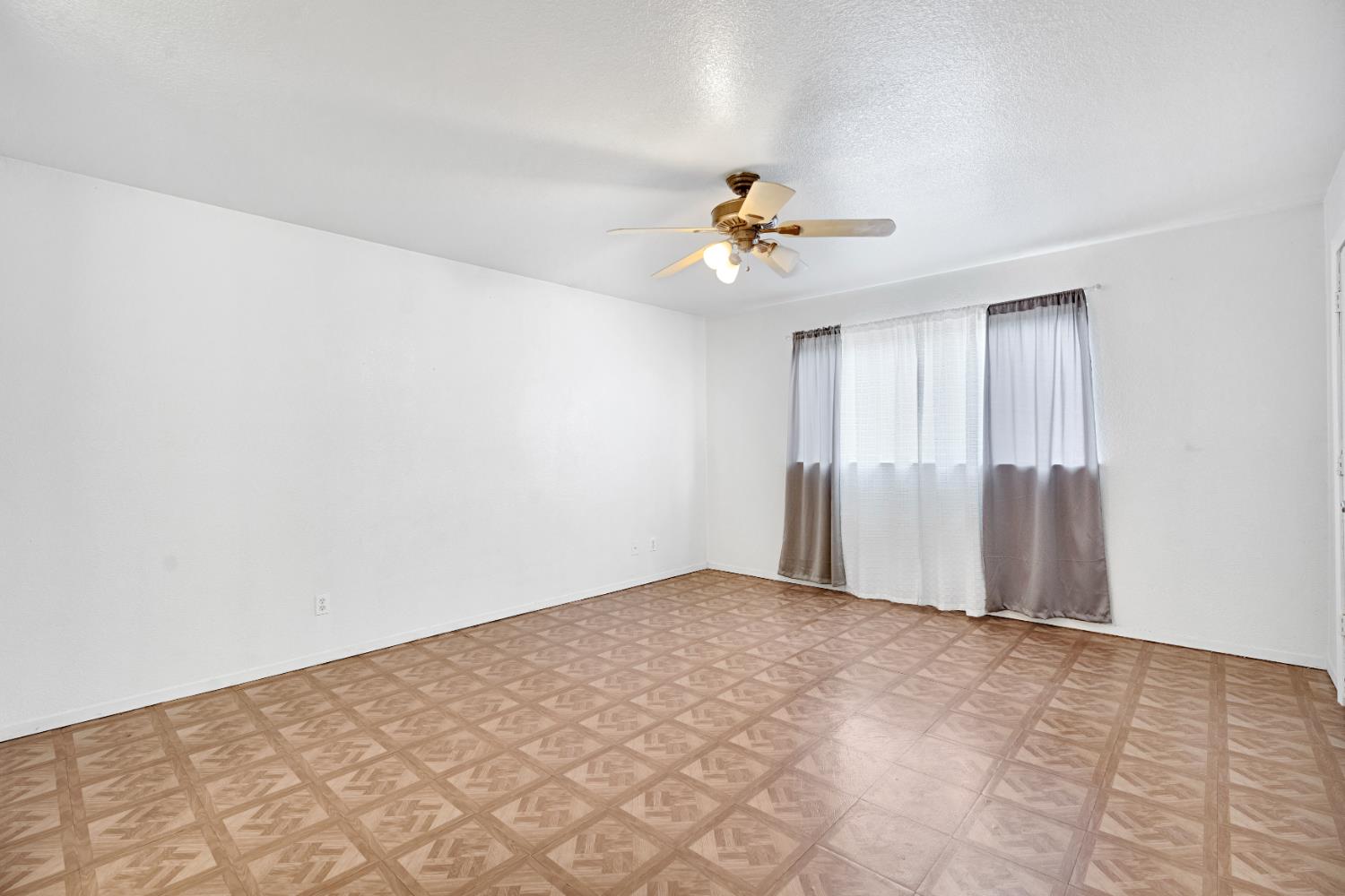 29668 Seminole Rd, Tollhouse, CA 93667