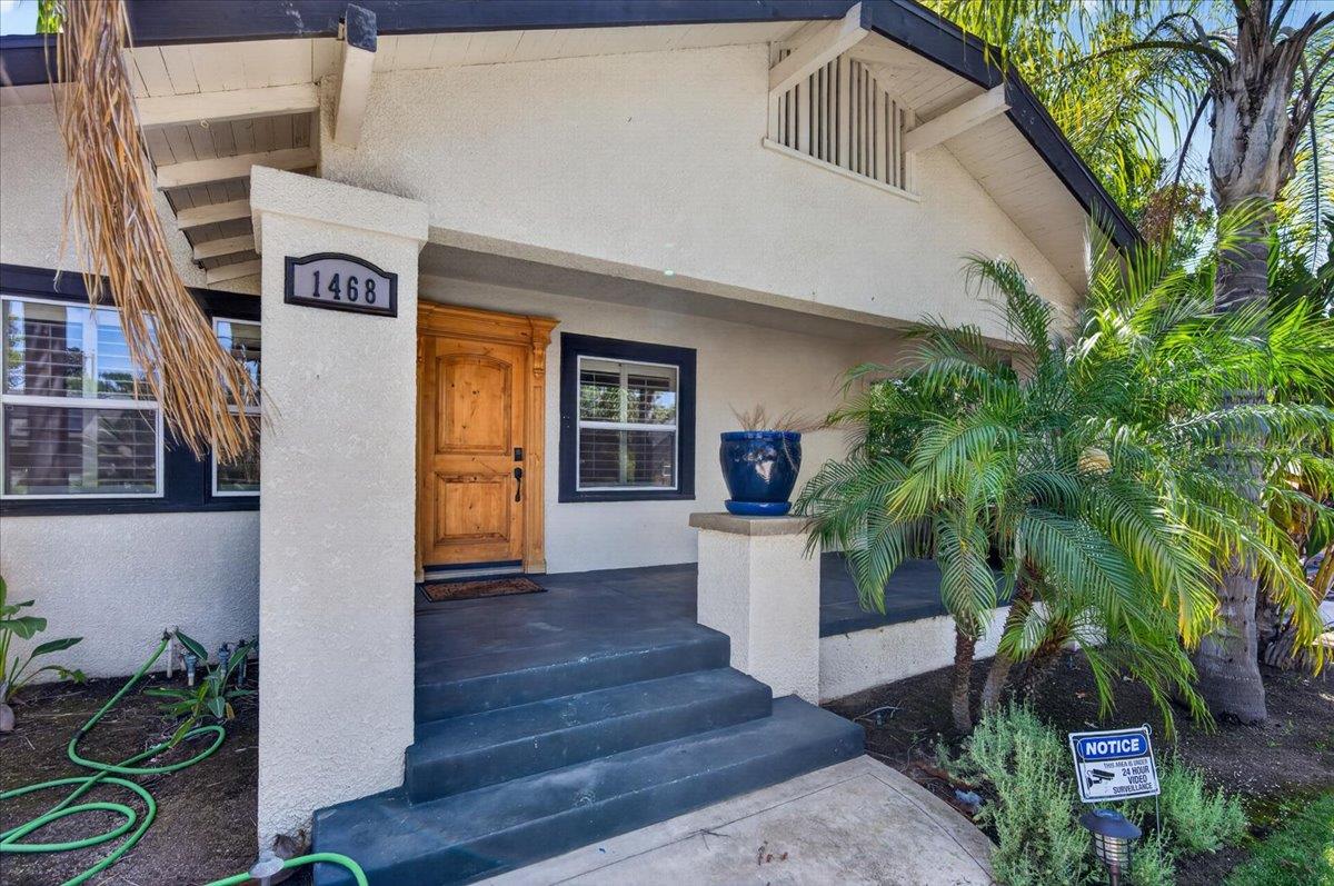 1468 N Poplar Ave, Fresno, CA 93728