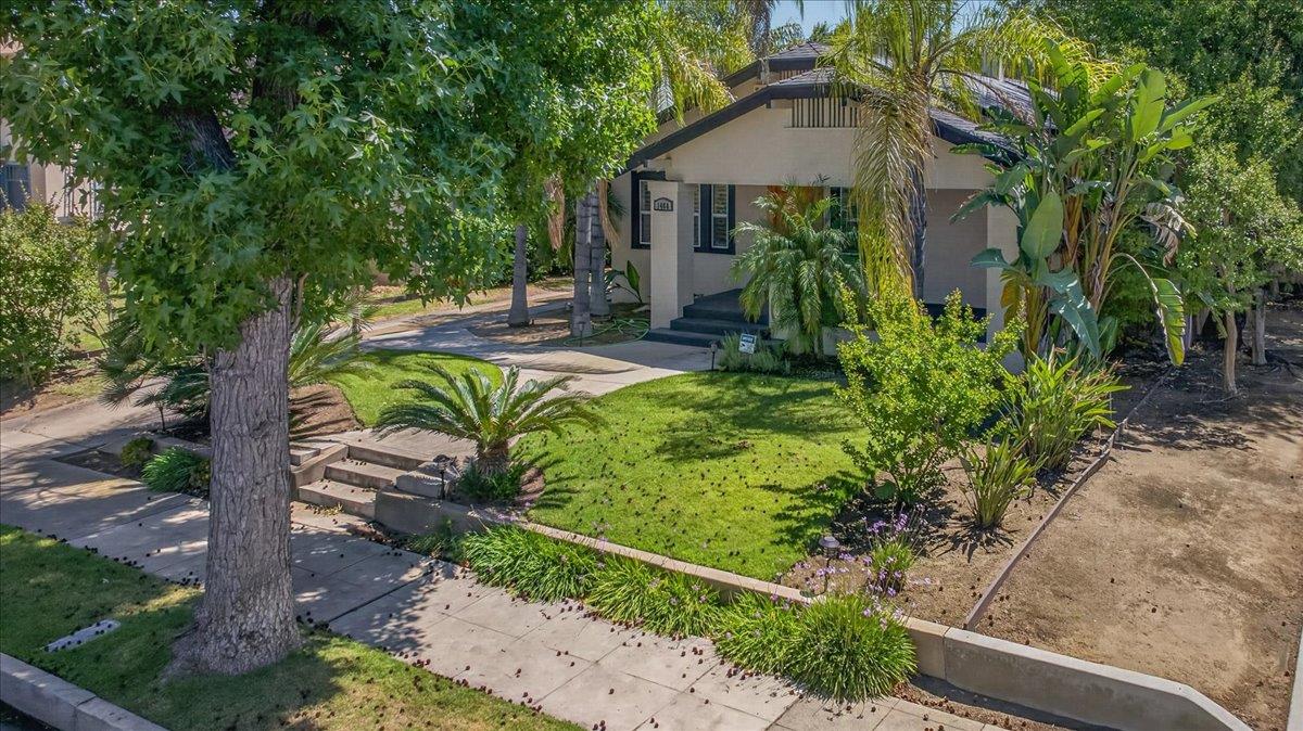 1468 N Poplar Ave, Fresno, CA 93728