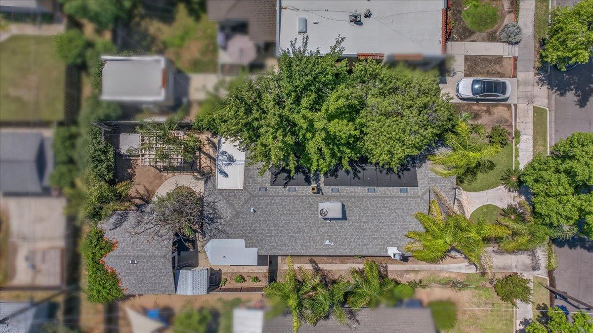 1468 N Poplar Ave, Fresno, CA 93728