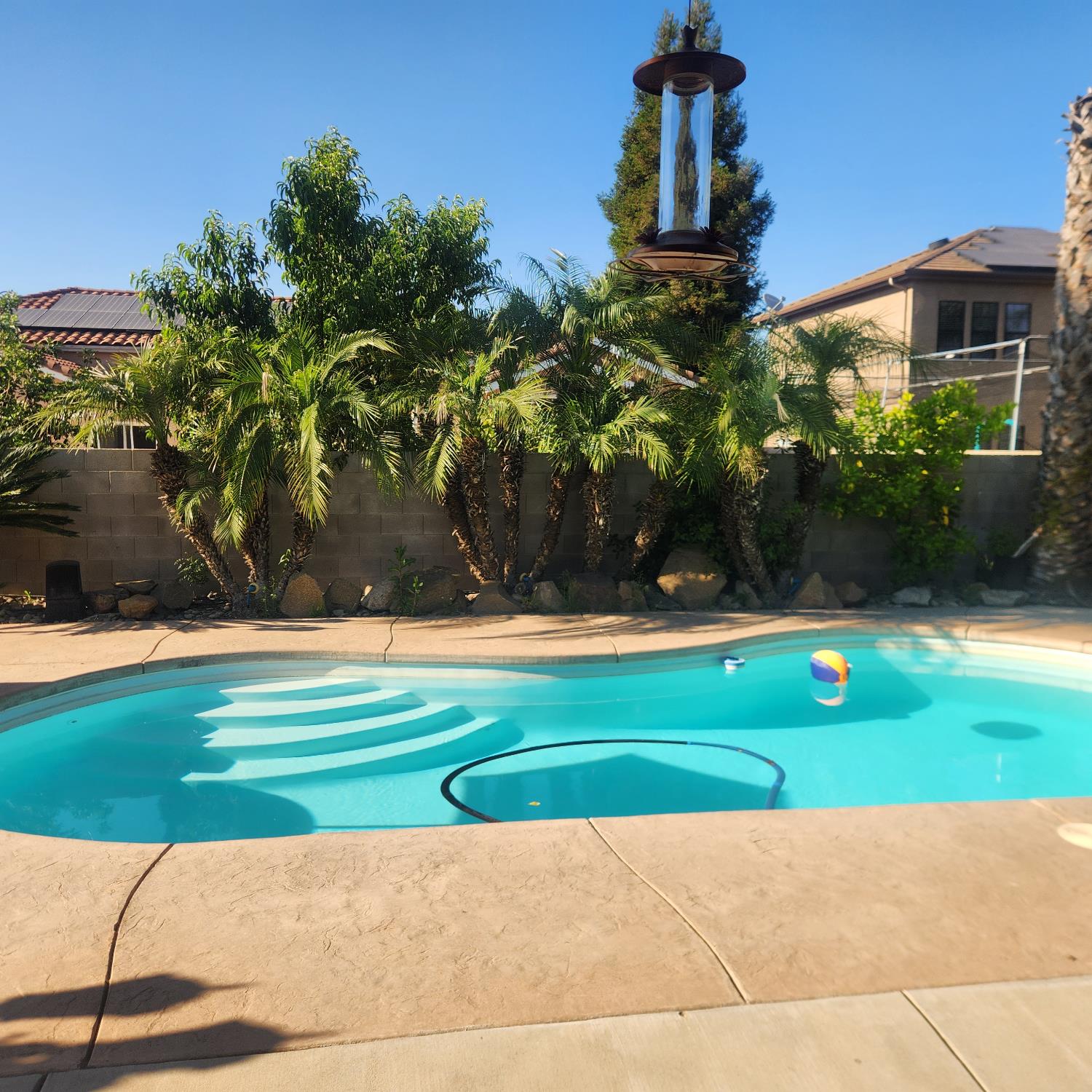 3213 Hollow Ave, Madera, CA 93637