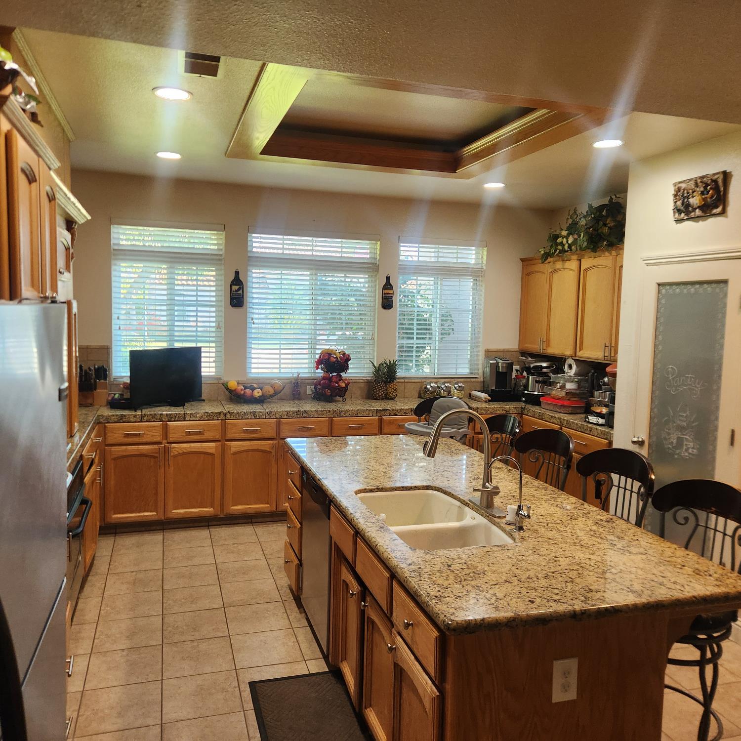 3213 Hollow Ave, Madera, CA 93637