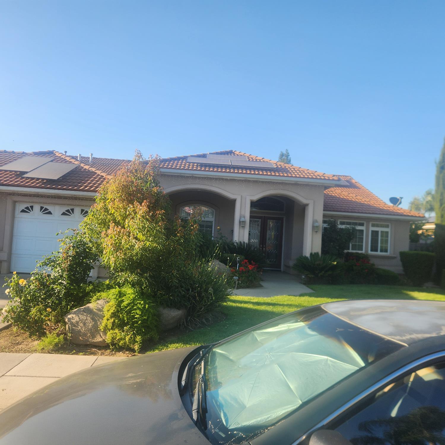 3213 Hollow Ave, Madera, CA 93637