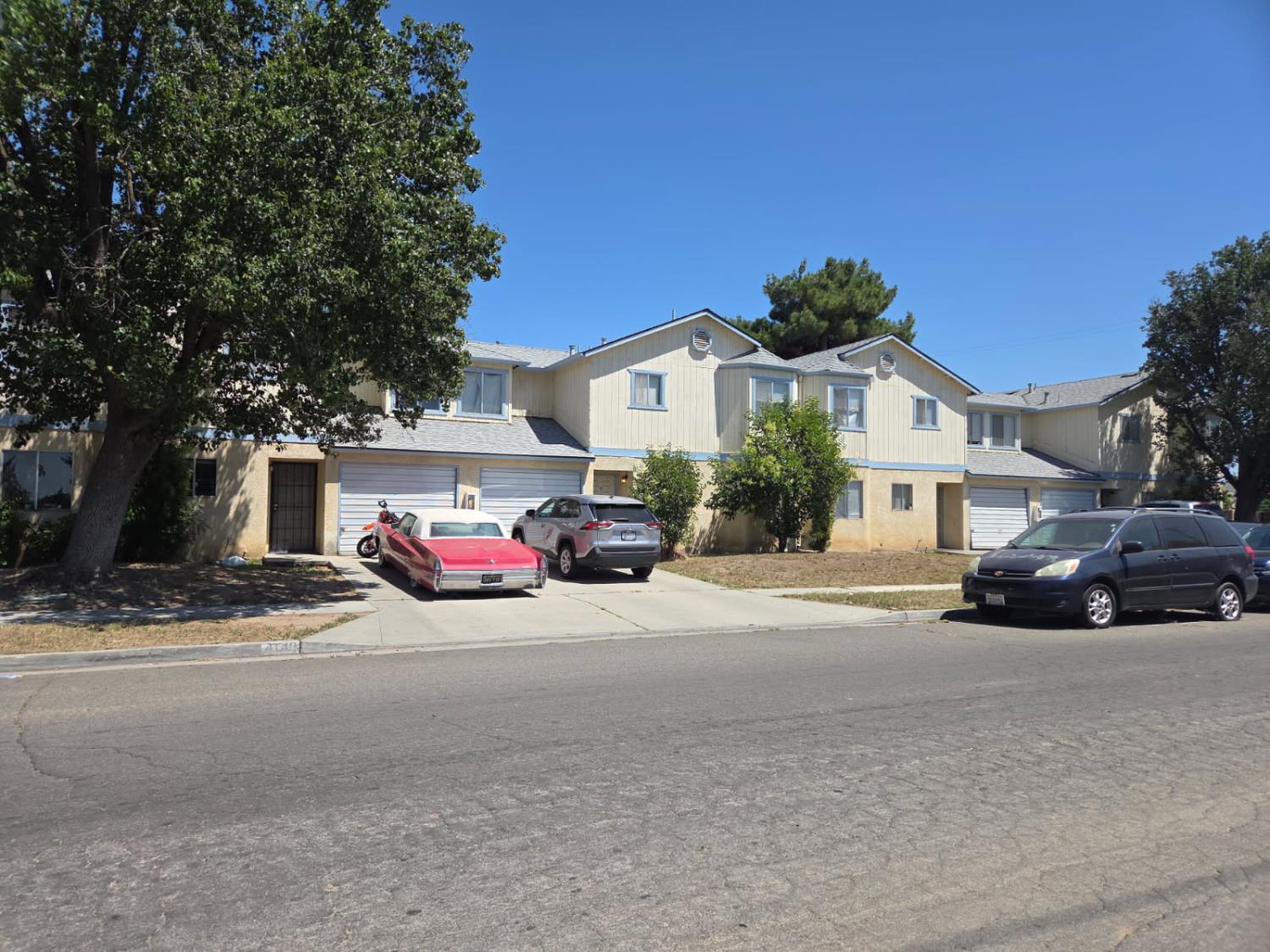 4140 N Clark, Fresno, CA 93726