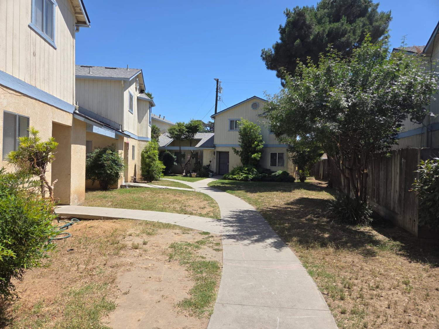4140 N Clark, Fresno, CA 93726