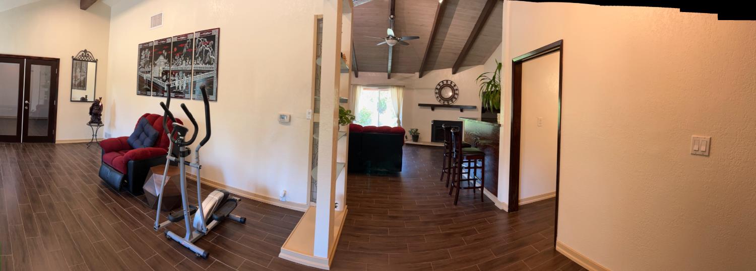 2479 W San Ramon Ave, Fresno, CA 93711