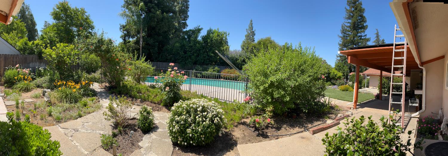 2479 W San Ramon Ave, Fresno, CA 93711