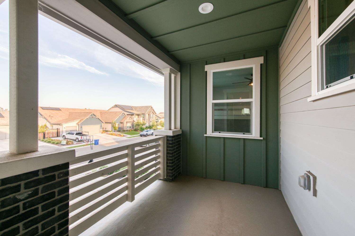 1736 N Renn Ave, Clovis, CA 93619