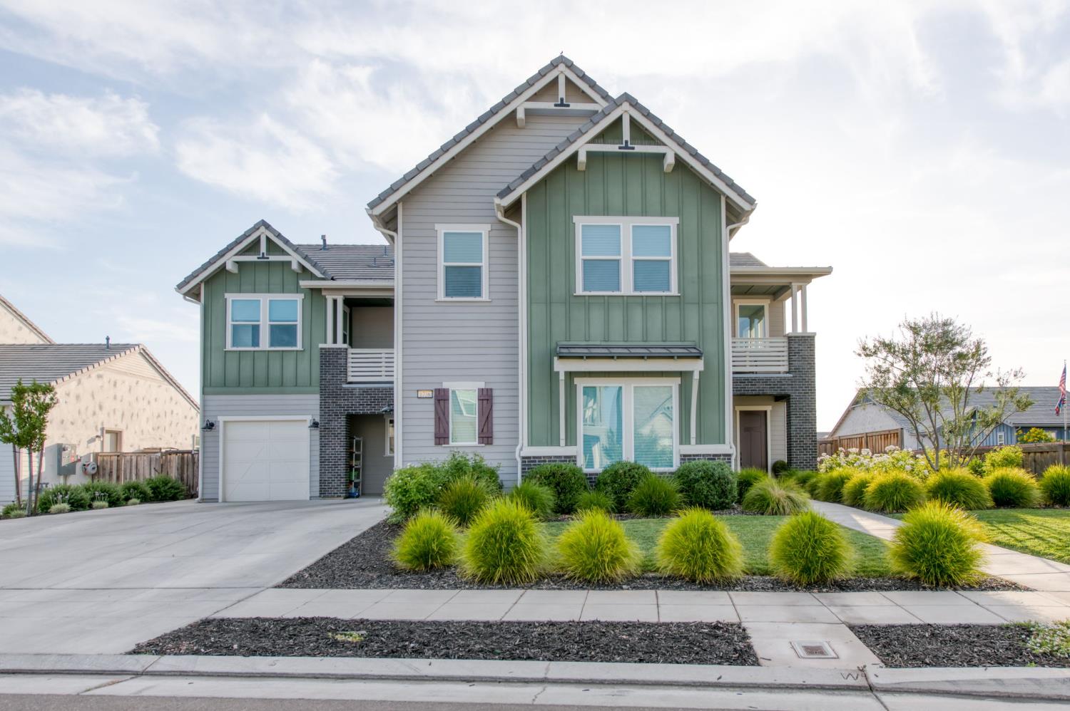 1736 N Renn Ave, Clovis, CA 93619