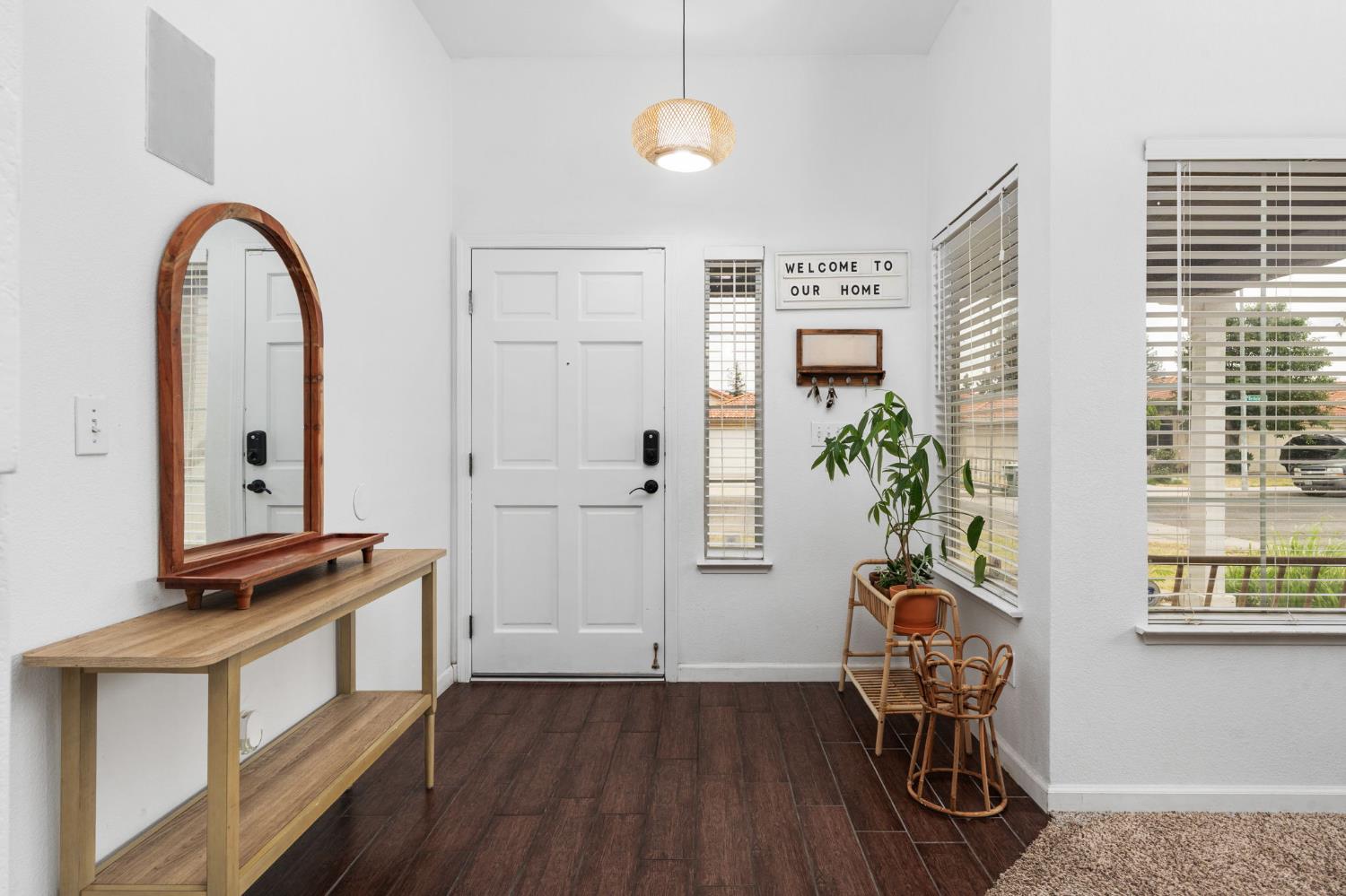4623 W Berkeley Ave, Fresno, CA 93722