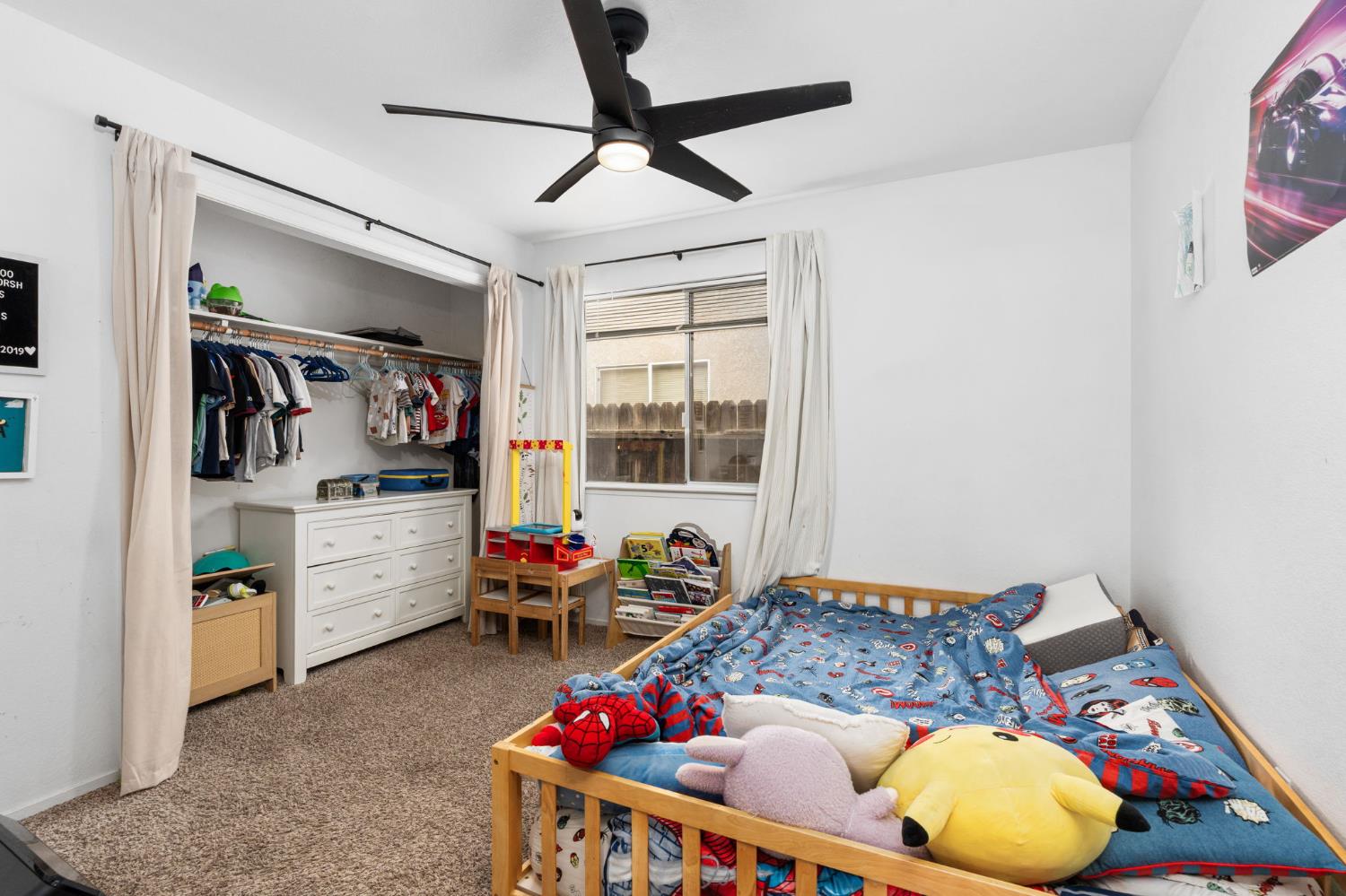 4623 W Berkeley Ave, Fresno, CA 93722