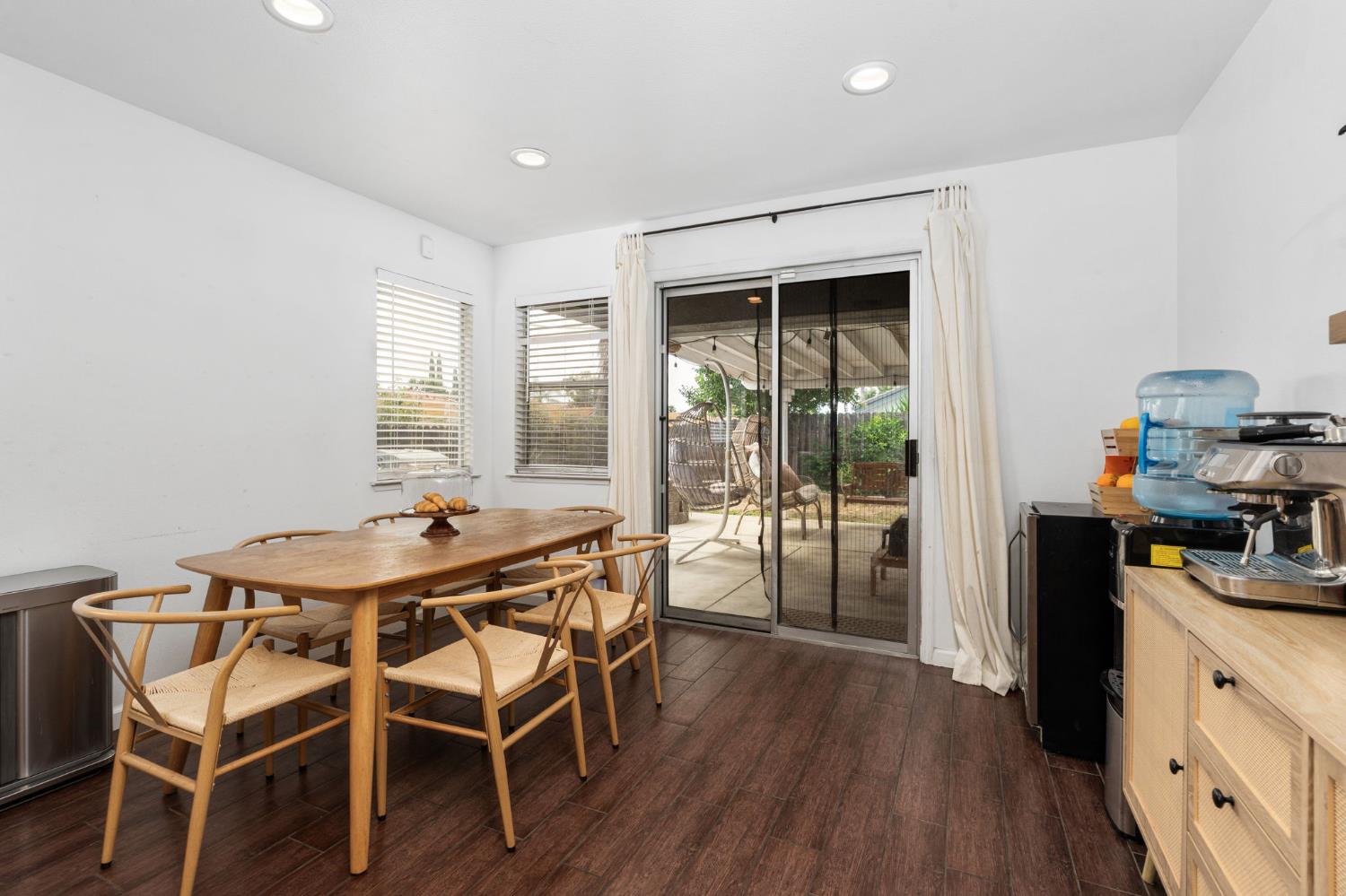 4623 W Berkeley Ave, Fresno, CA 93722