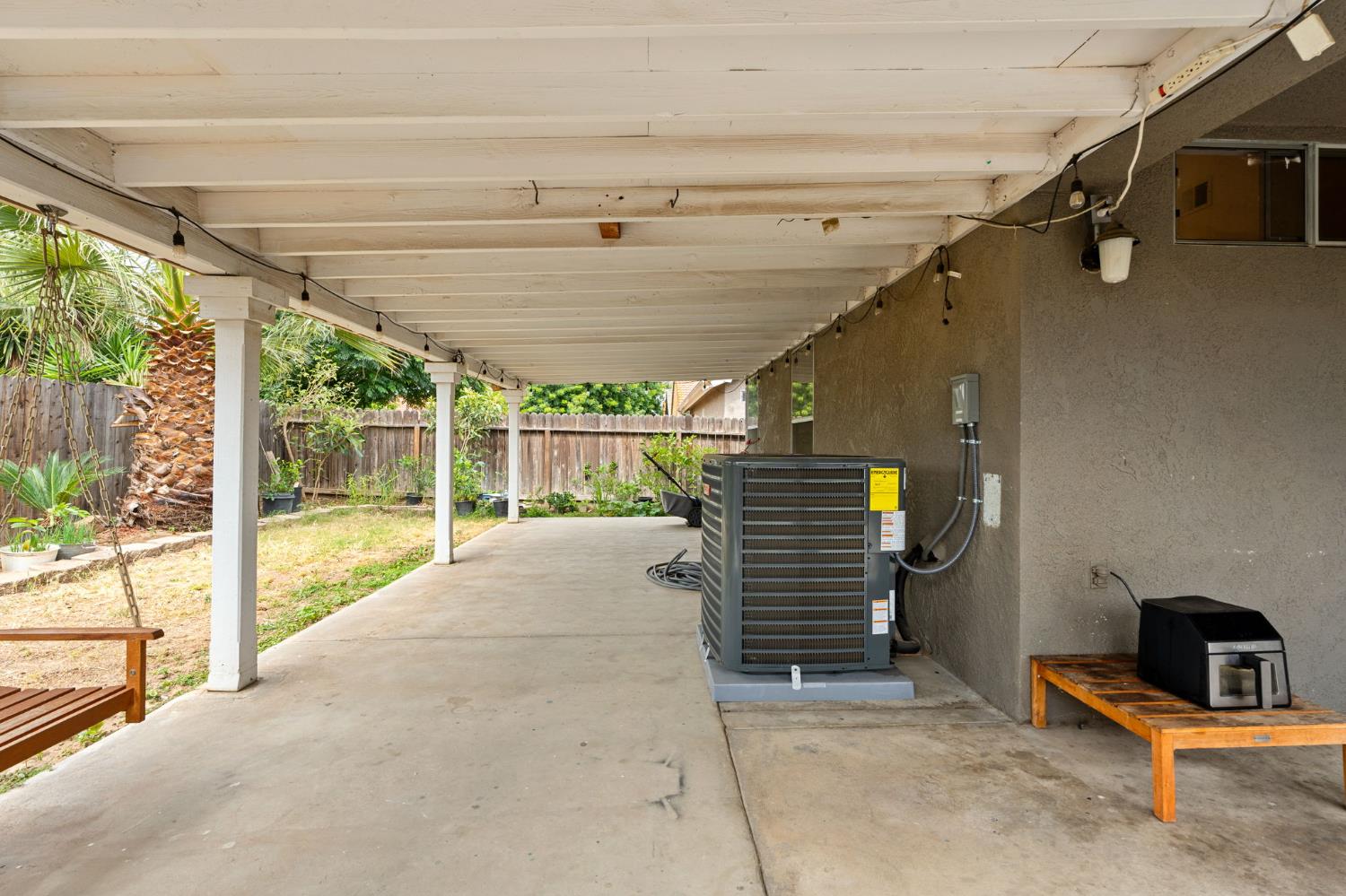 4623 W Berkeley Ave, Fresno, CA 93722