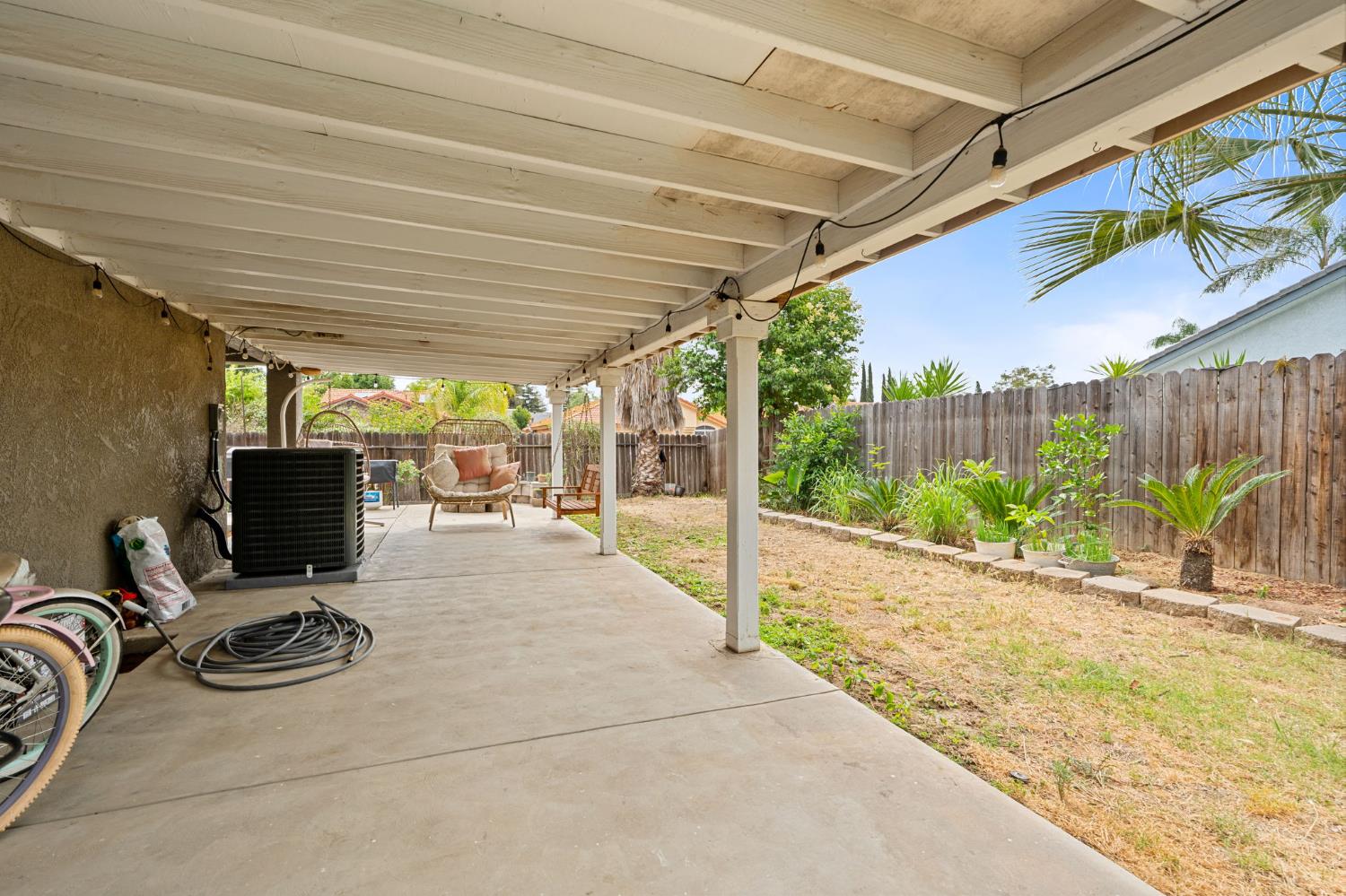 4623 W Berkeley Ave, Fresno, CA 93722