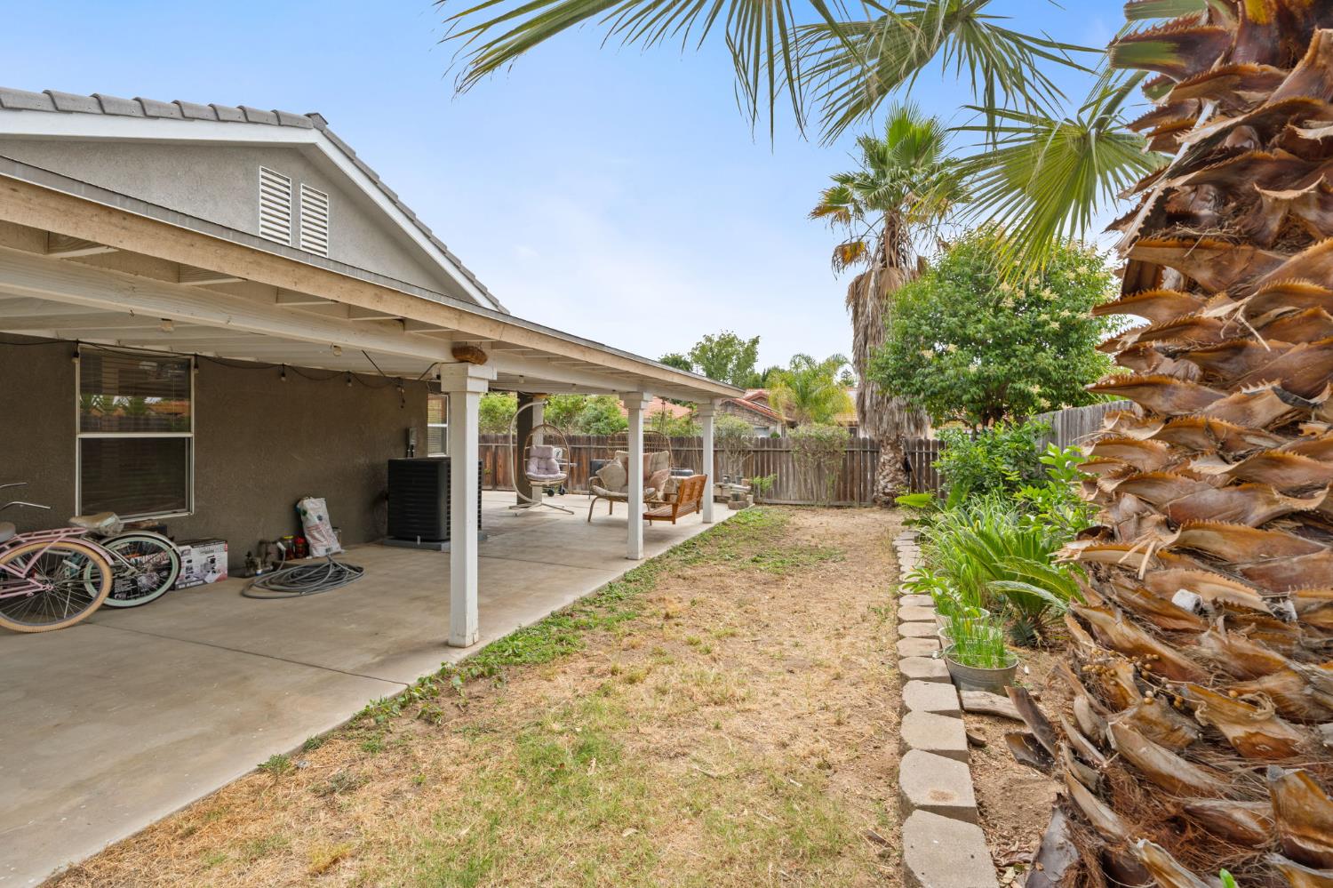 4623 W Berkeley Ave, Fresno, CA 93722