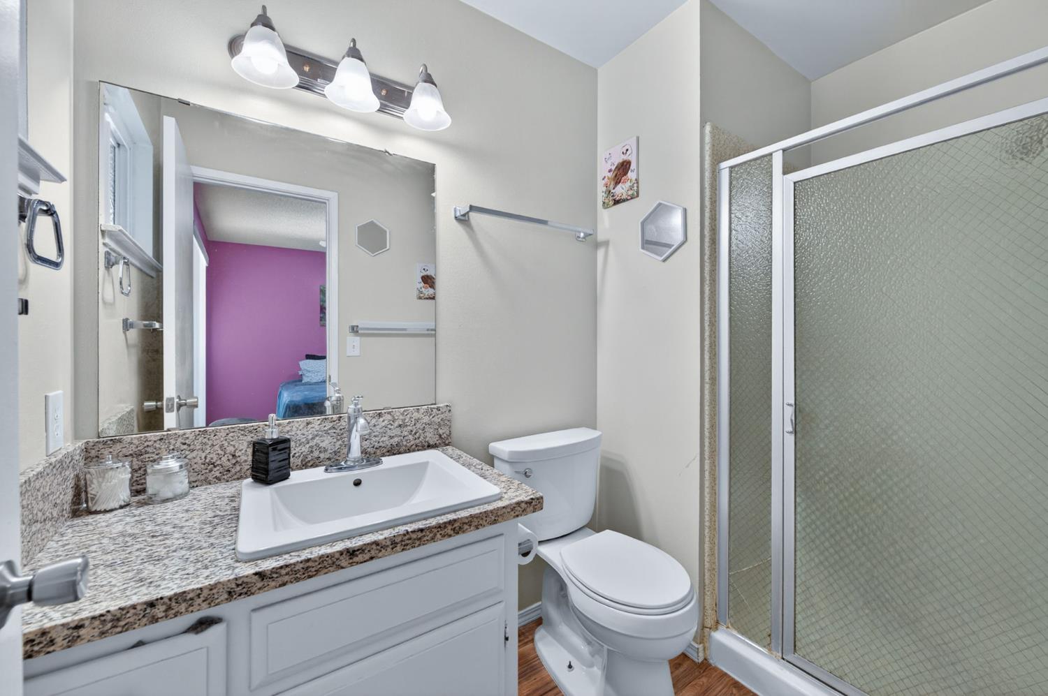 1504 Scott Ave, Clovis, CA 93611