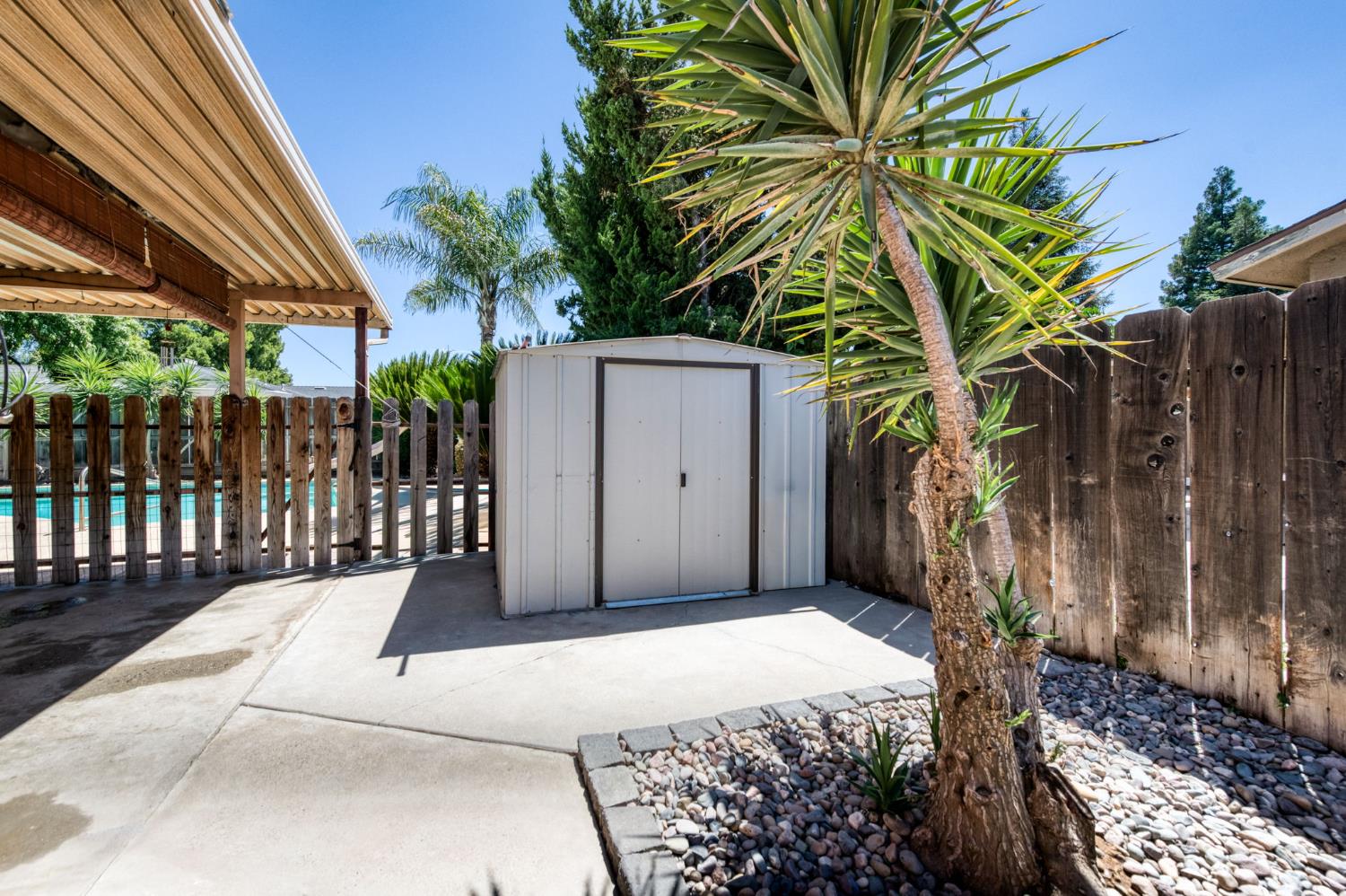 1504 Scott Ave, Clovis, CA 93611
