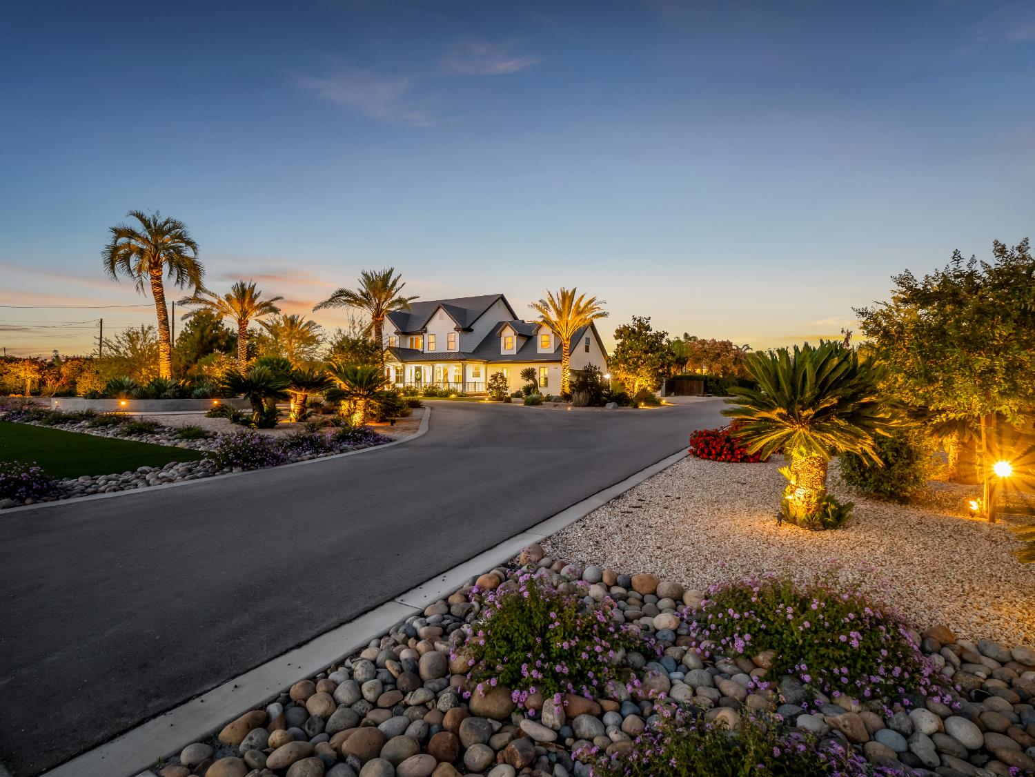 17113 Mark Rd, Madera, CA 93636