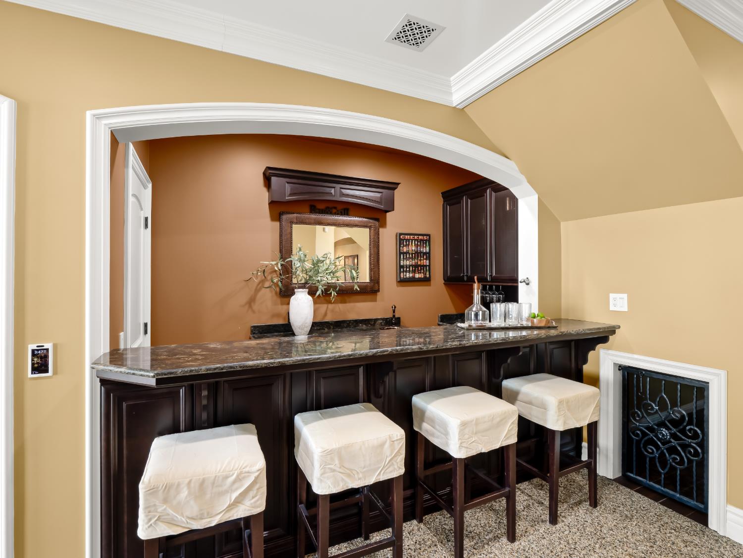 17113 Mark Rd, Madera, CA 93636