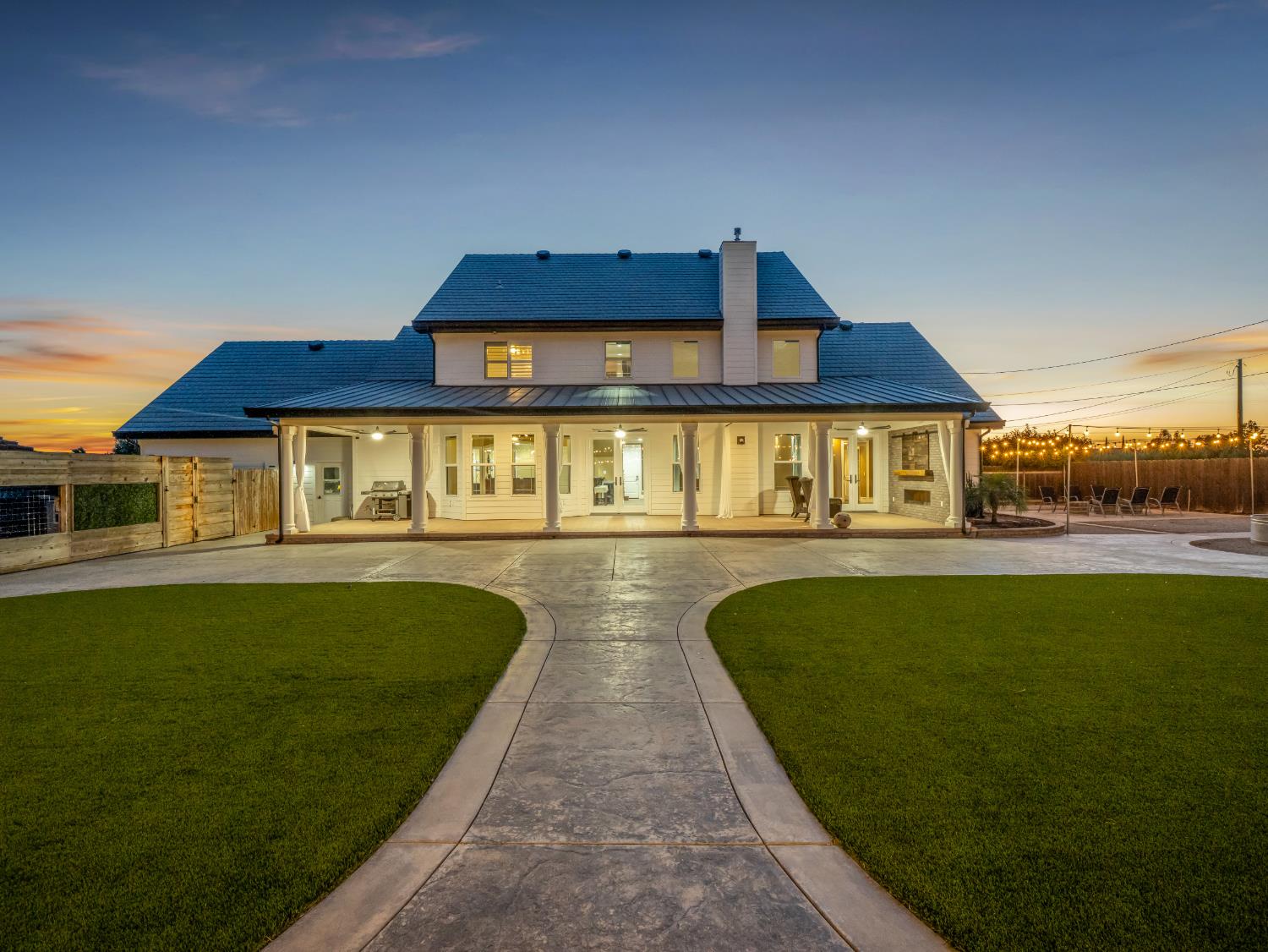 17113 Mark Rd, Madera, CA 93636