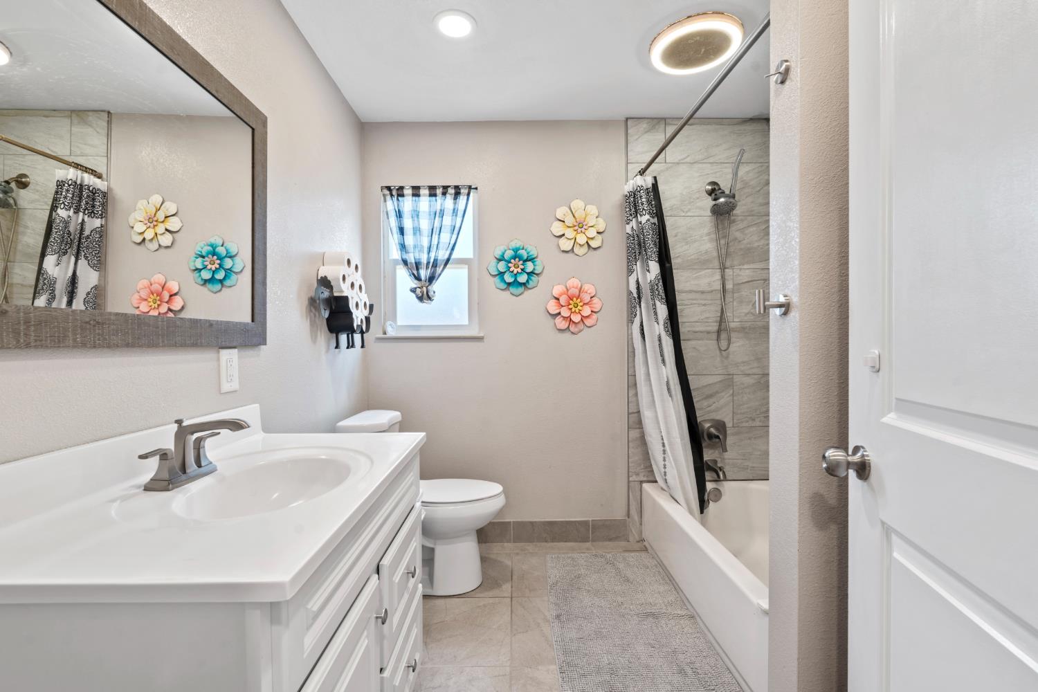 1149 River Bluff, Oakdale, CA 95361
