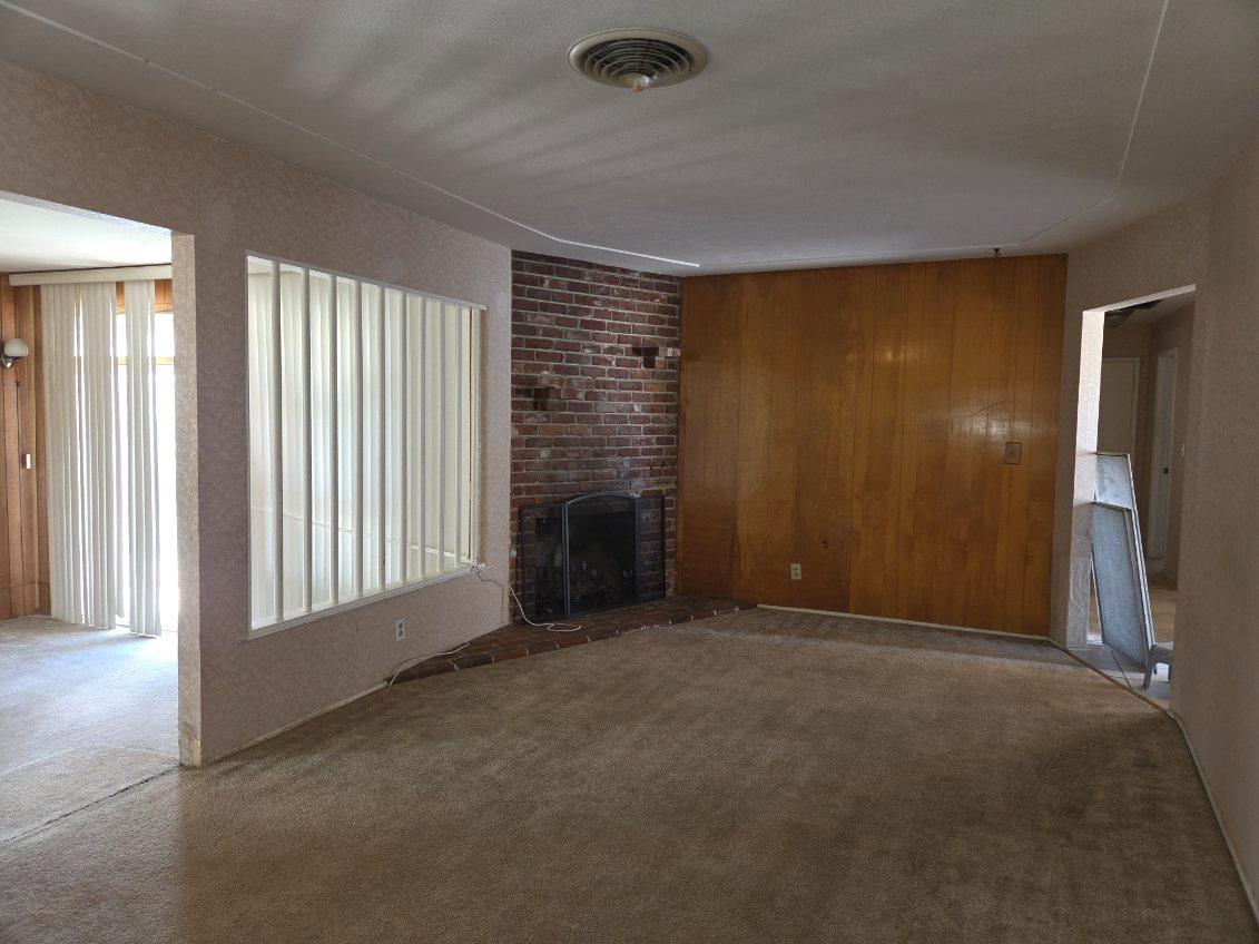 3029 N 2nd St, Fresno, CA 93703