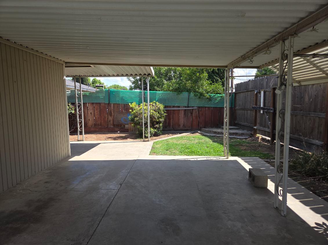 3029 N 2nd St, Fresno, CA 93703