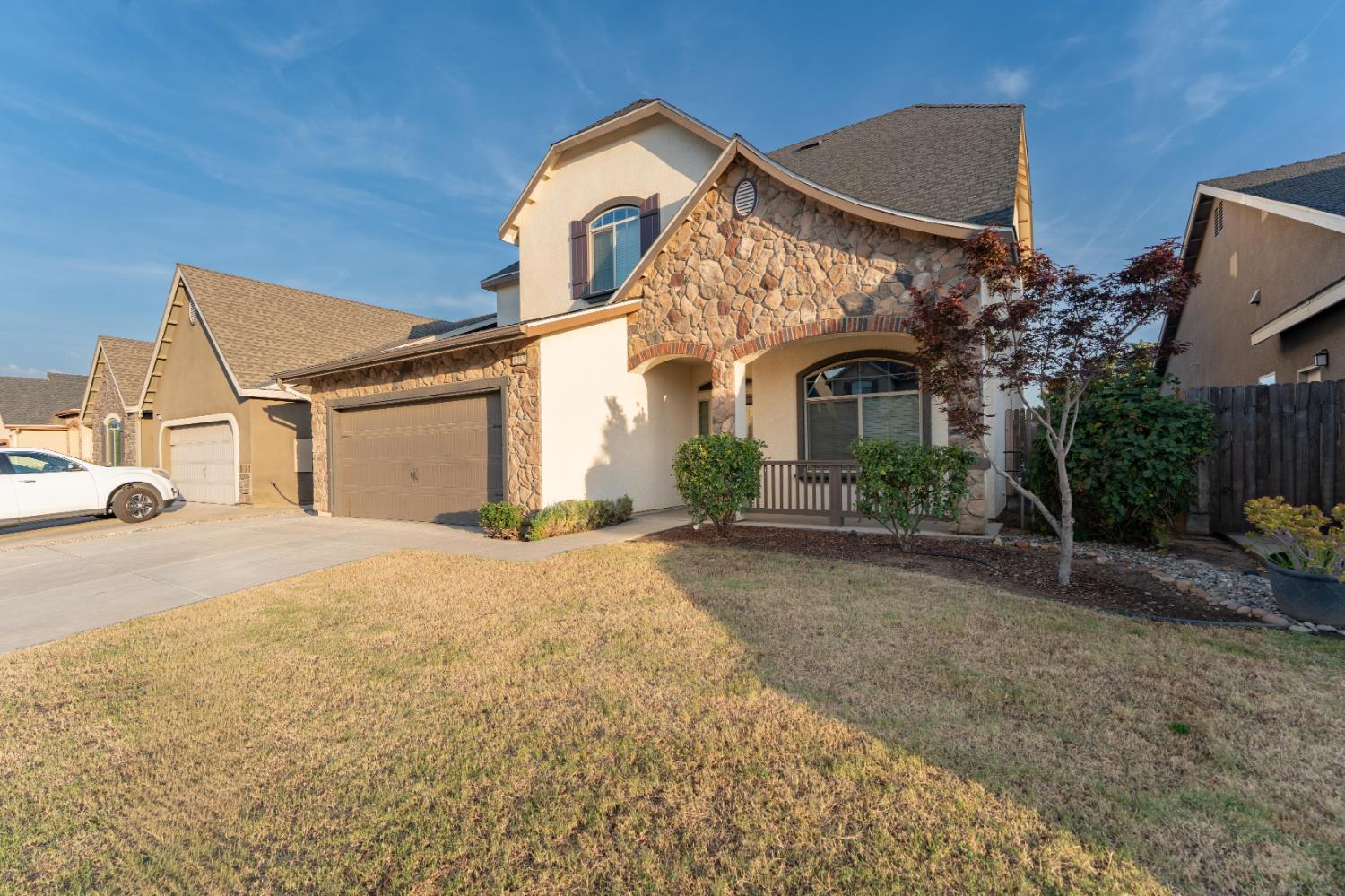 6162 E Farrin Ave, Fresno, CA 93727