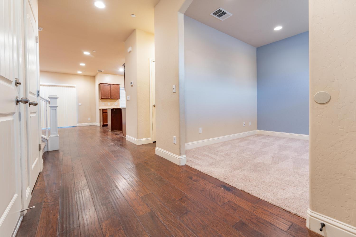 6162 E Farrin Ave, Fresno, CA 93727