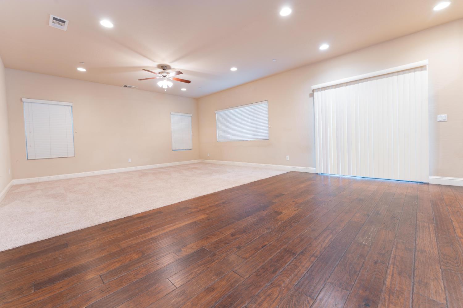 6162 E Farrin Ave, Fresno, CA 93727