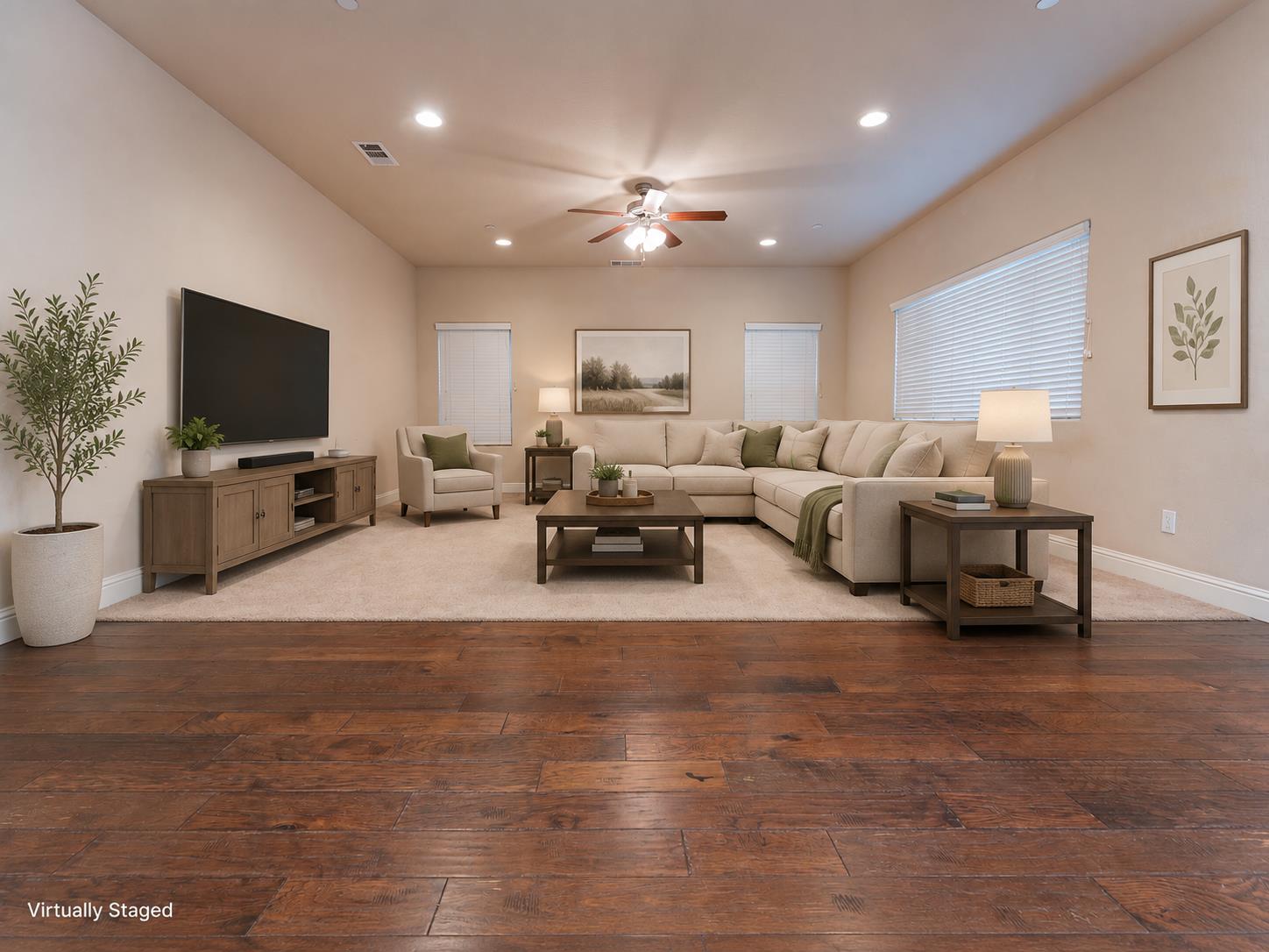 6162 E Farrin Ave, Fresno, CA 93727