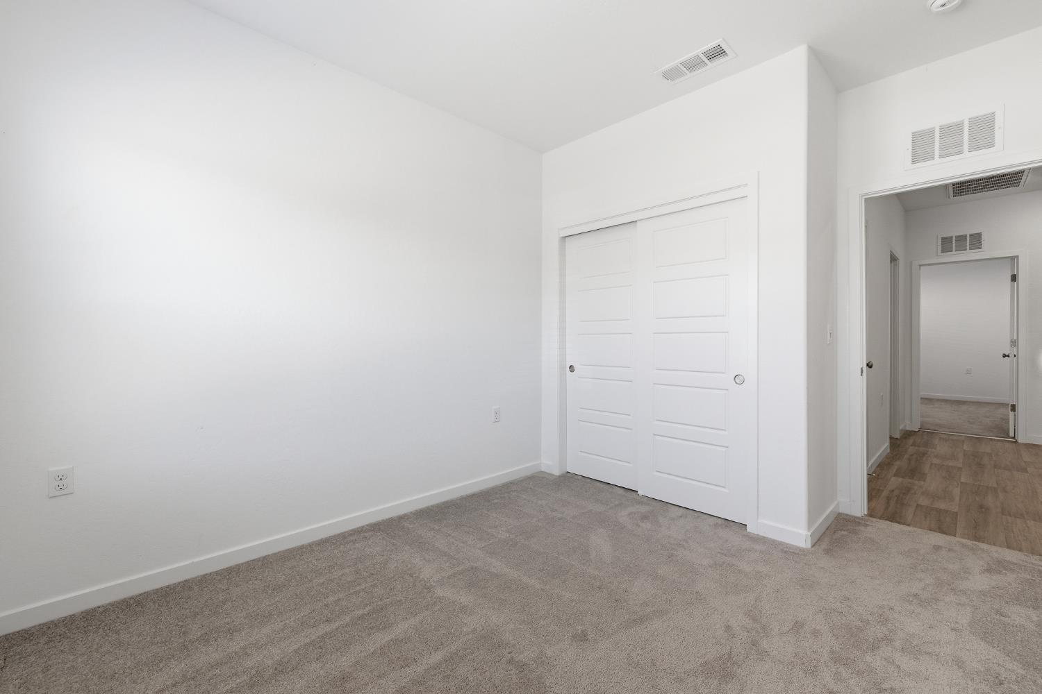 7034 W Willis, Fresno, CA 93723
