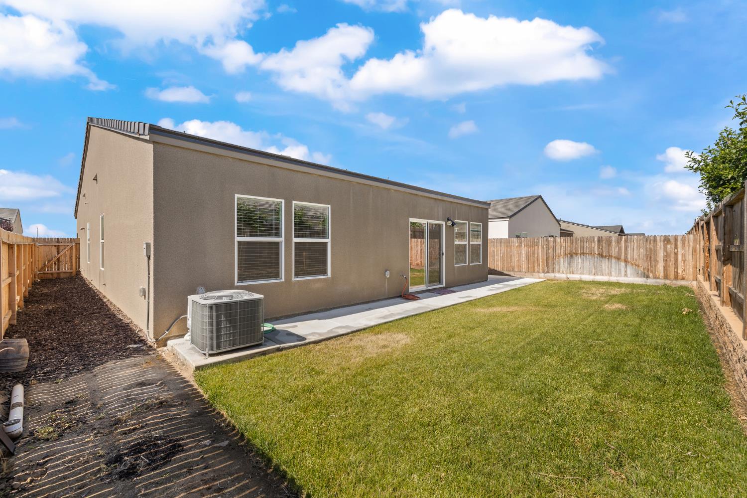 7034 W Willis Ave, Fresno, CA 93723