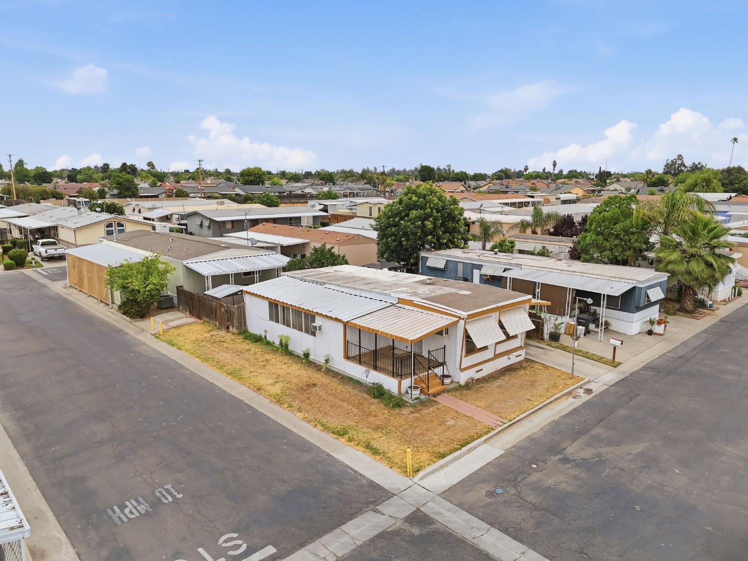 852 E Grangeville Blvd #SPC62, Hanford, CA 93230