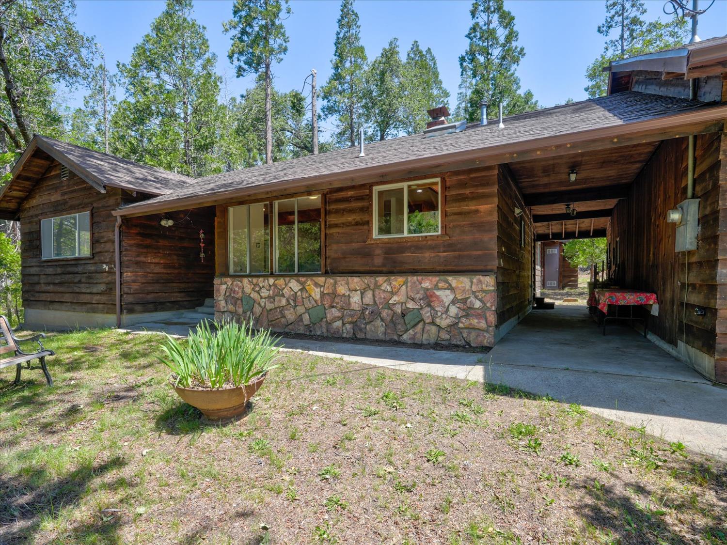 59967 Cascadel Rd, North Fork, CA 93643
