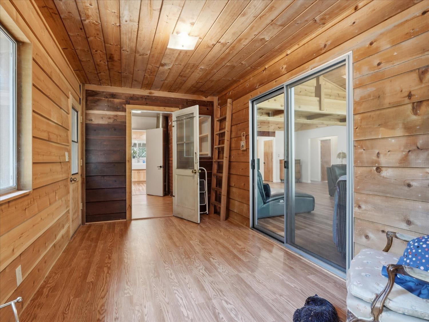 59967 Cascadel Rd, North Fork, CA 93643