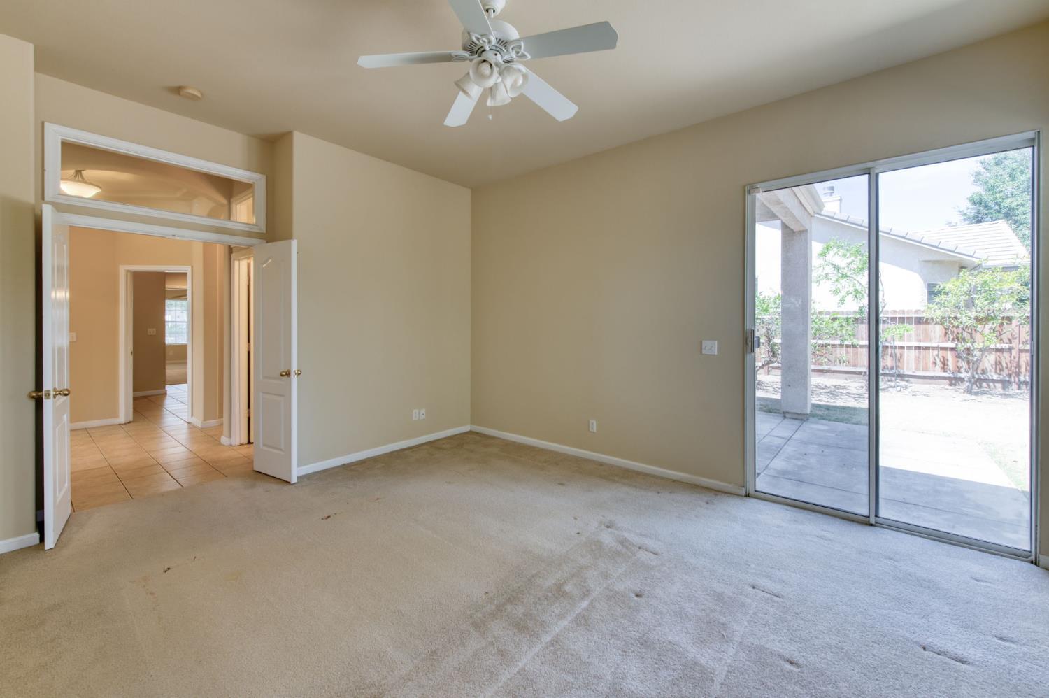 2959 Swift Ave, Clovis, CA 93611