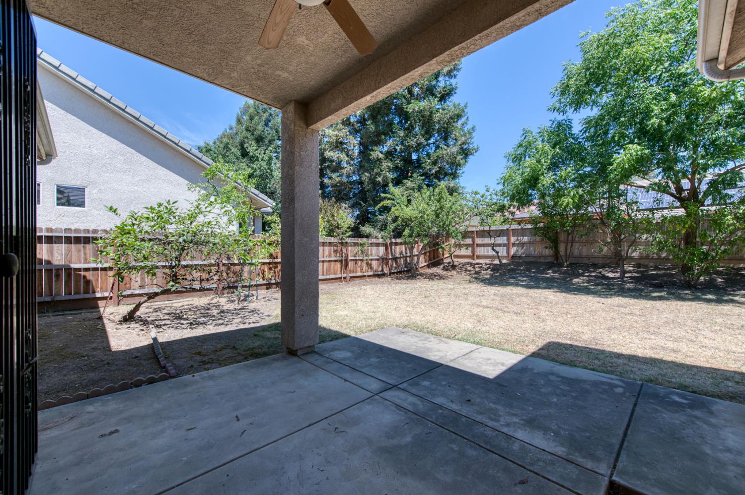 2959 Swift Ave, Clovis, CA 93611