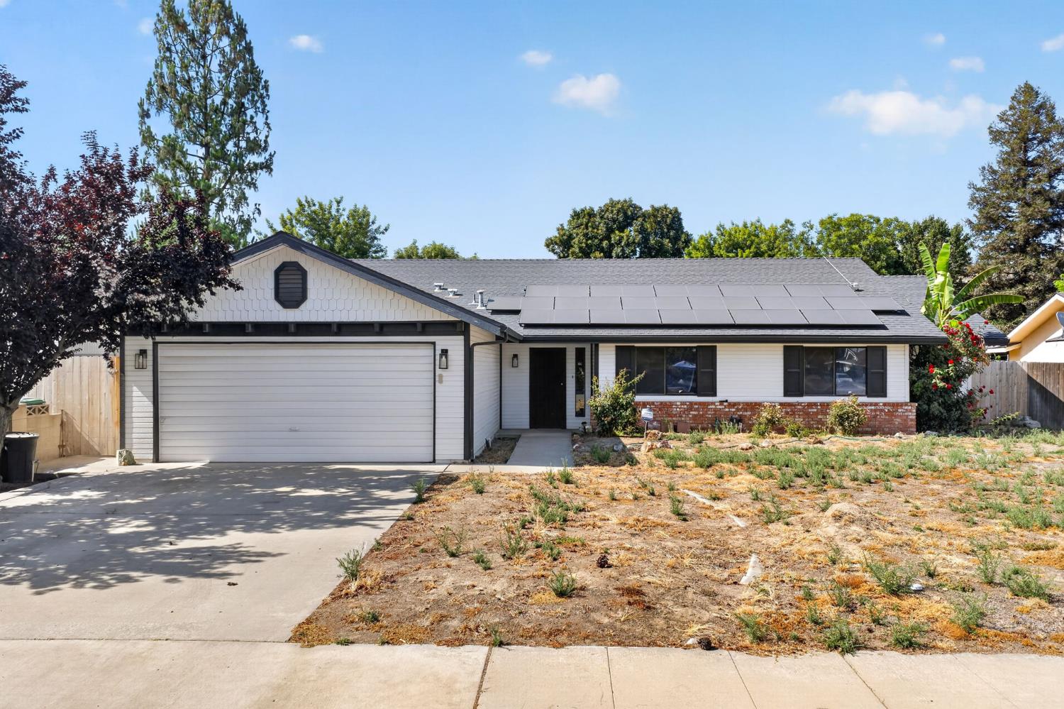 1506 Hope St, Selma, CA 93662