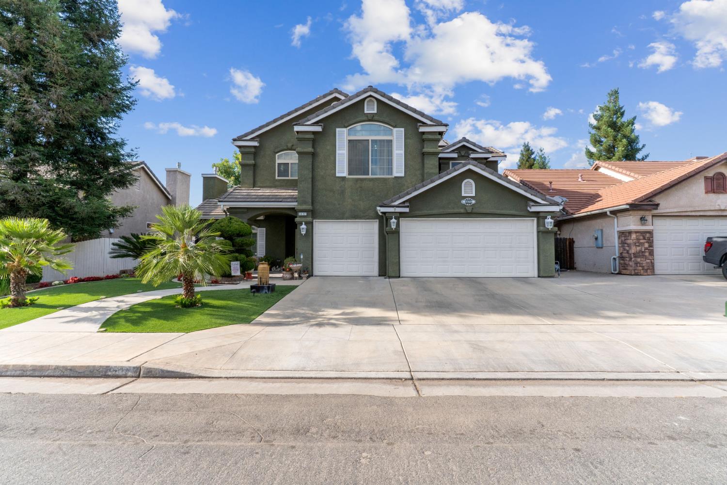 6632 E Michigan Ave, Fresno, CA 93727