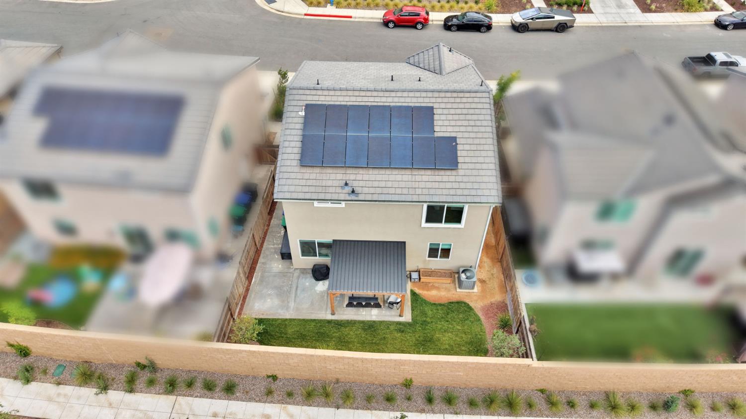 1184 Ponderosa Way W, Madera, CA 93636