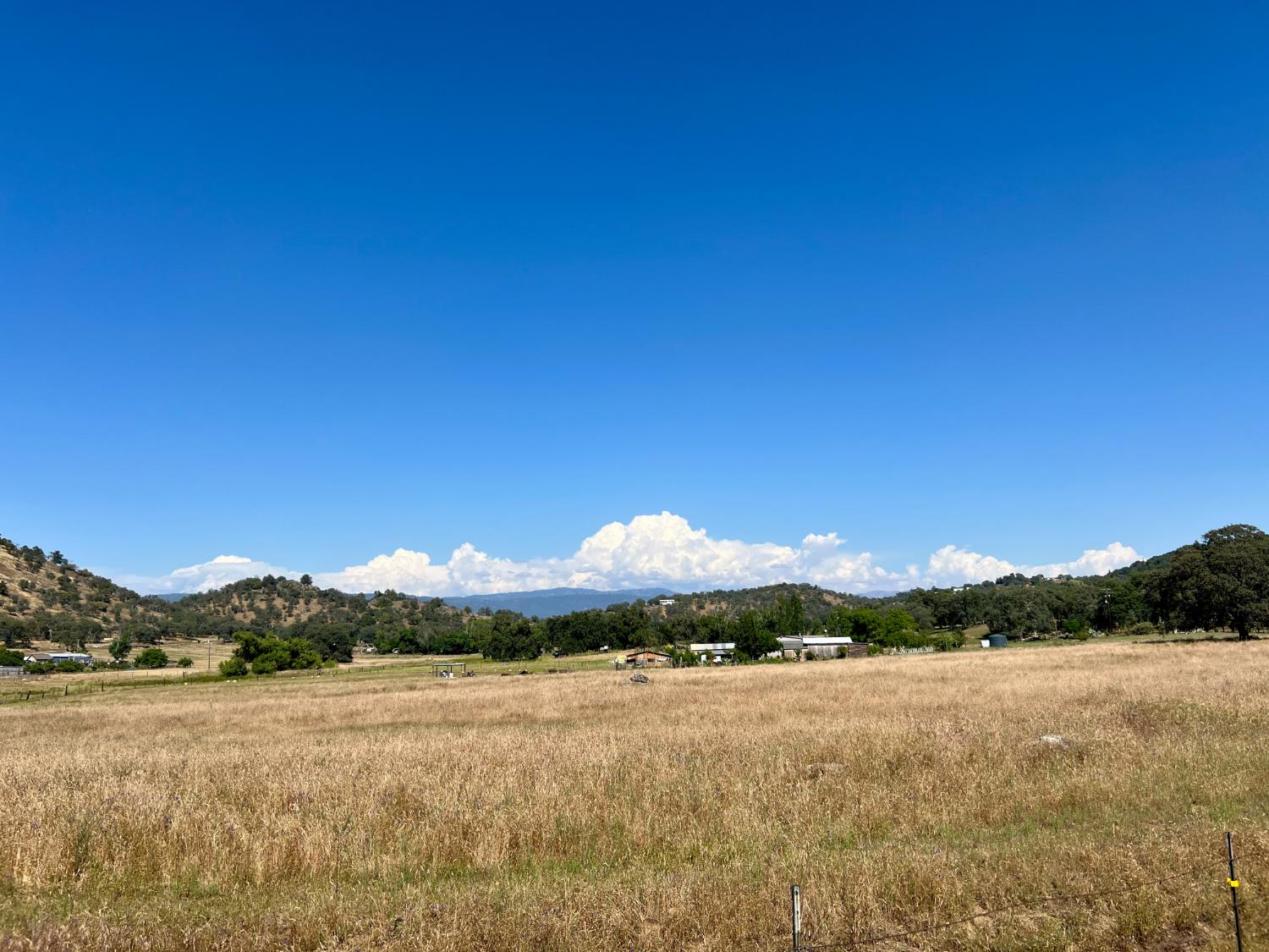 0 0 Hawthorne Ln, Yokuts Valley, CA 93675