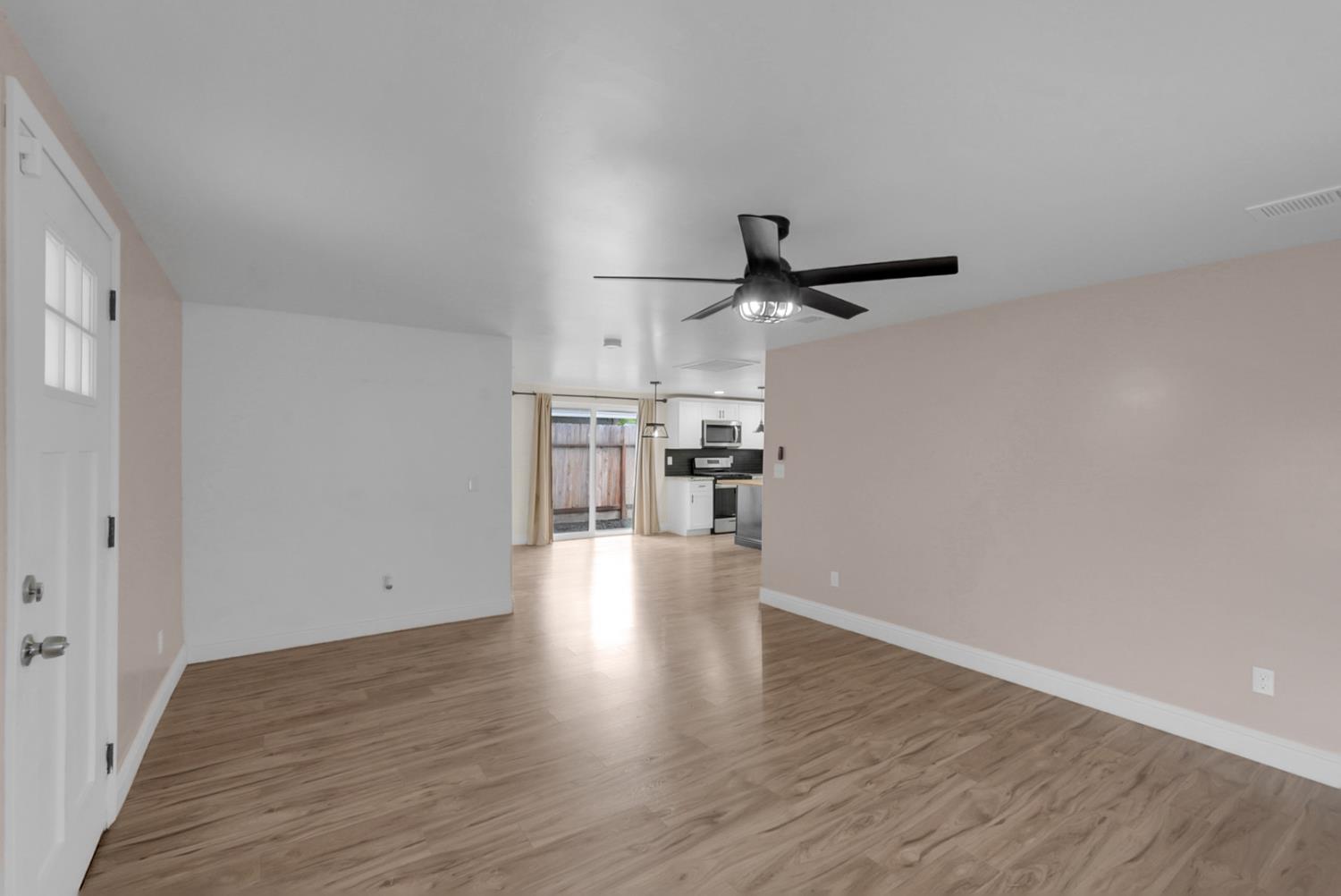 421 Orange Ave, Chowchilla, CA 93610