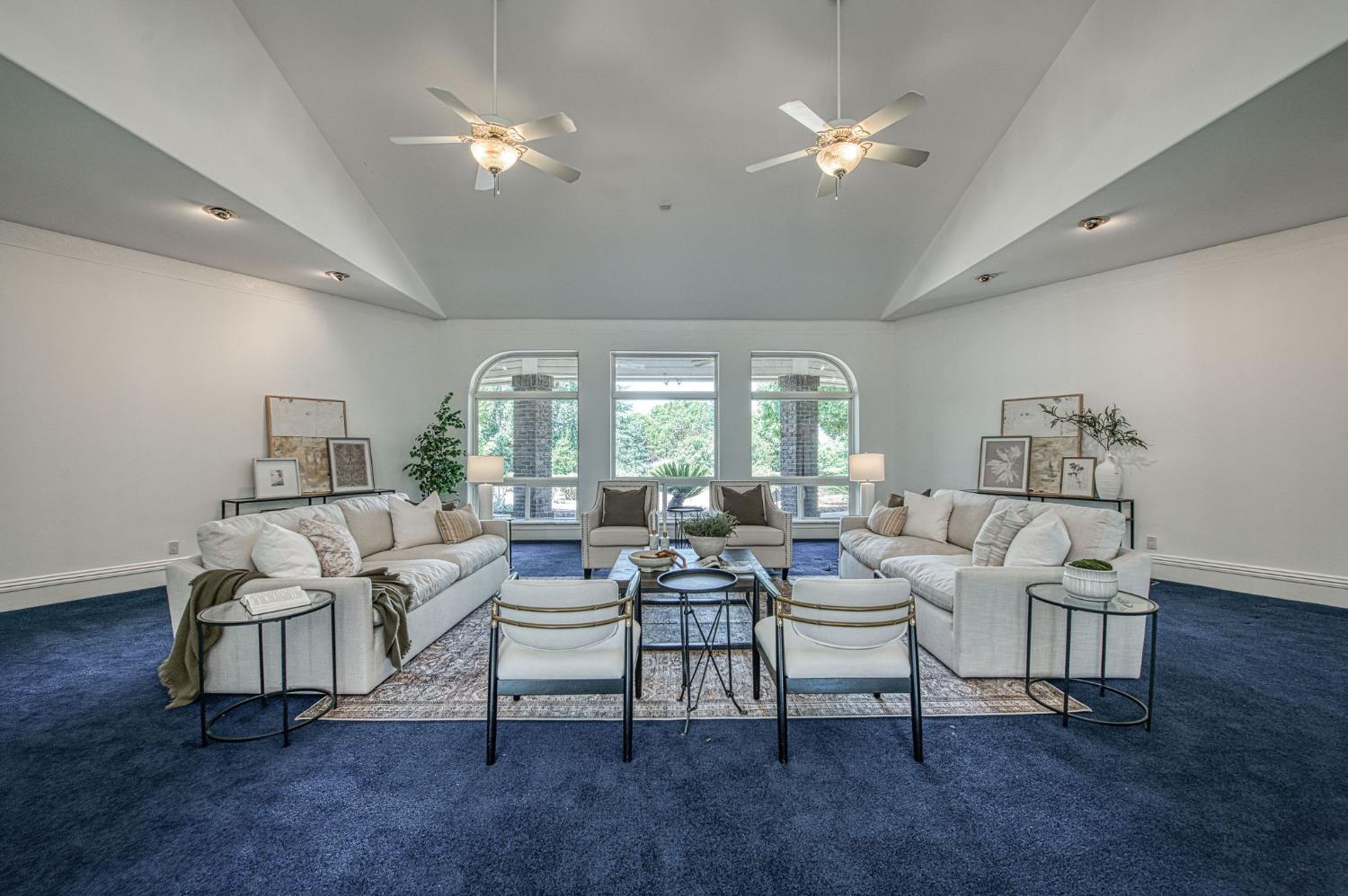 4715 E Copper Ave, Clovis, CA 93619