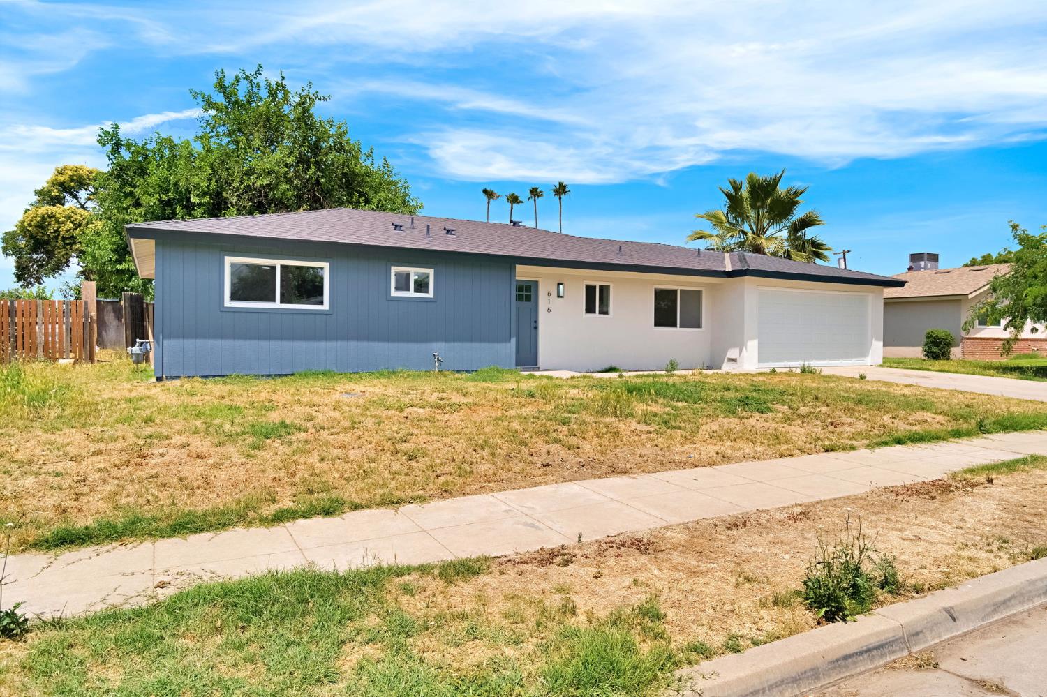 616 E Joy Ave, Fresno, CA 93706